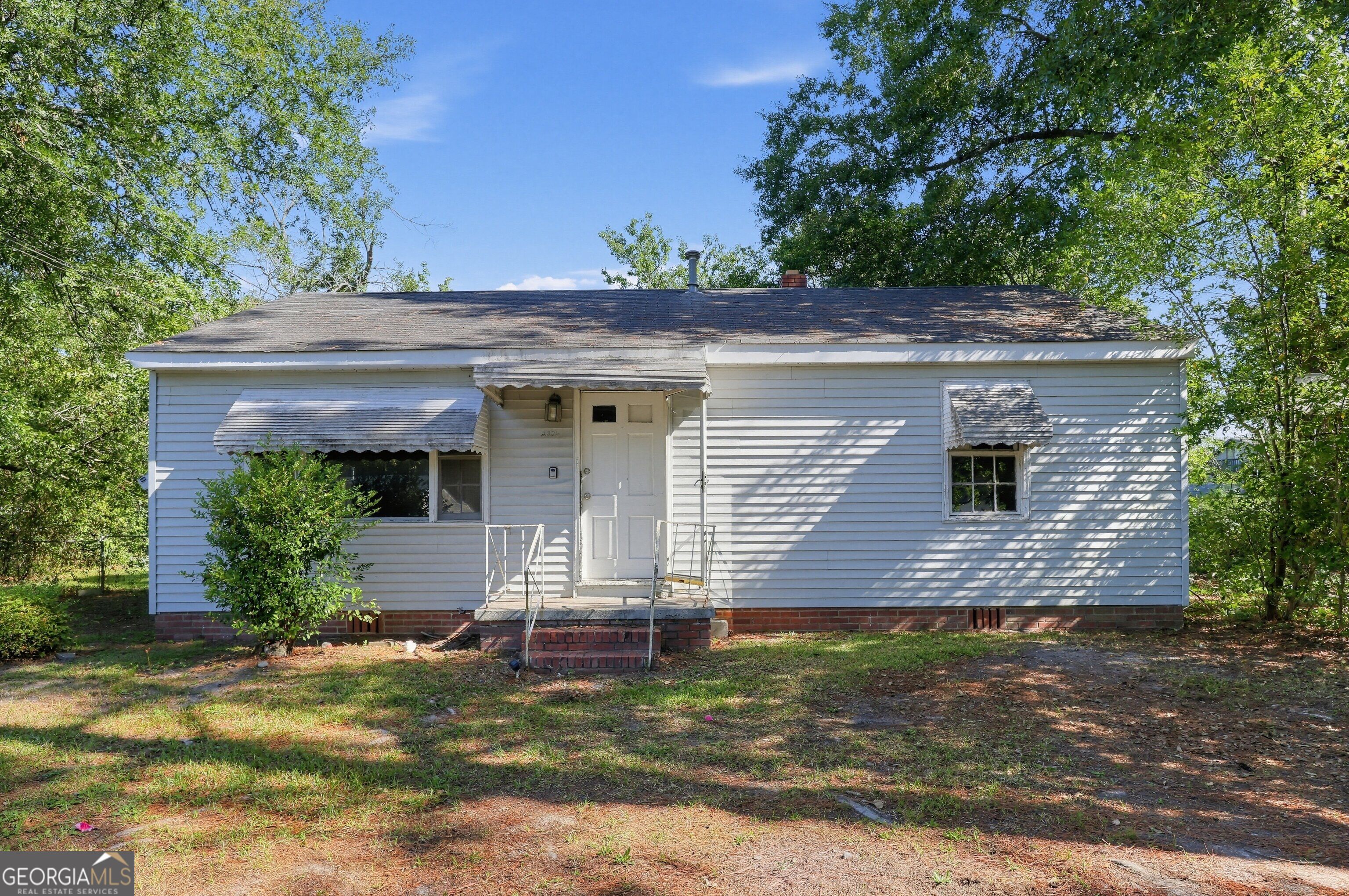 2226 Killebrew Avenue Property Photo 1