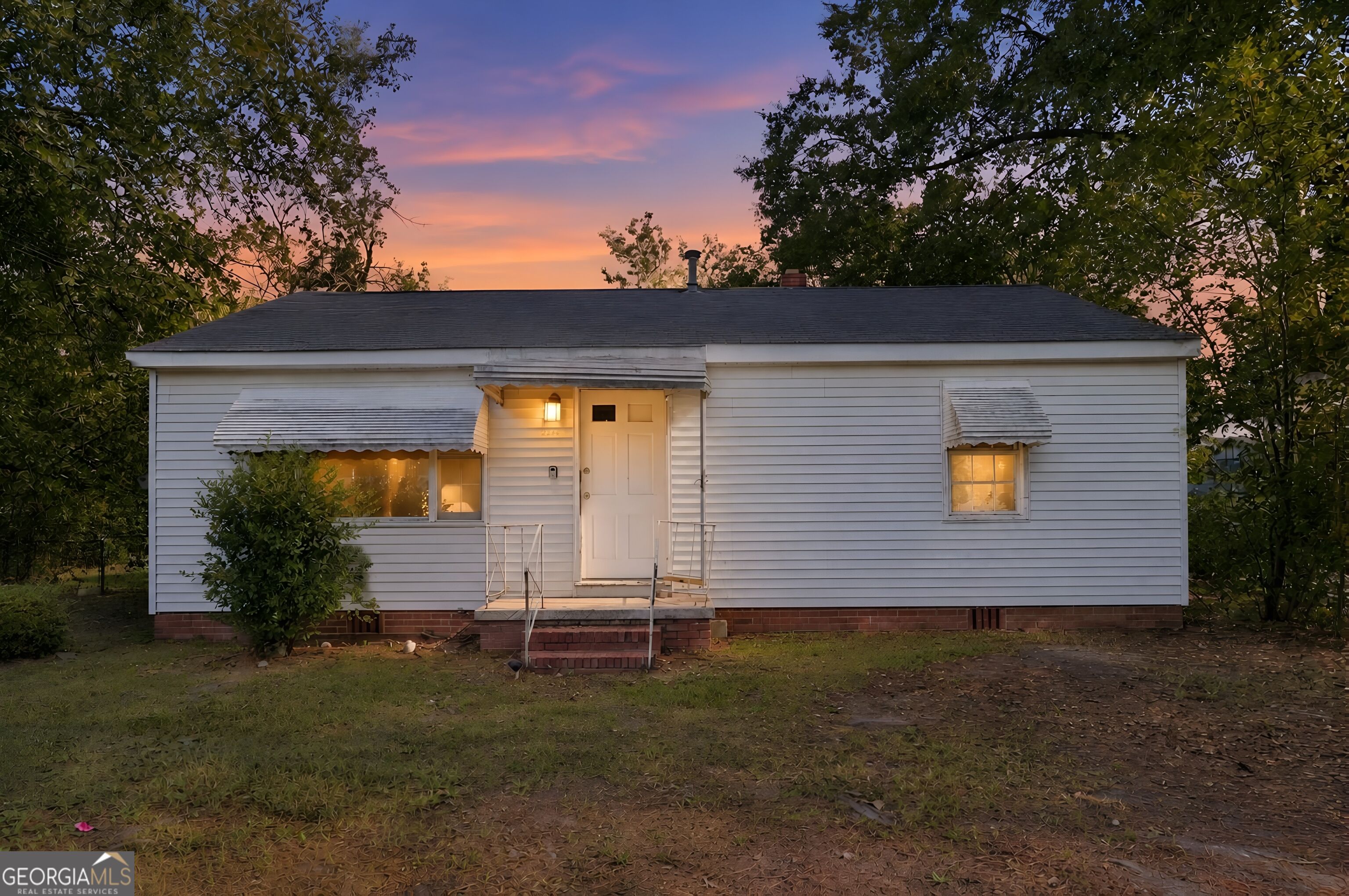 2226 Killebrew Avenue Property Photo 2