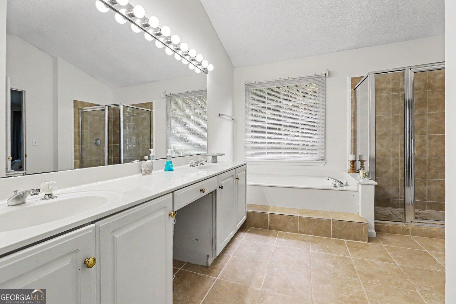 3725 Longlake Drive Property Photo 31