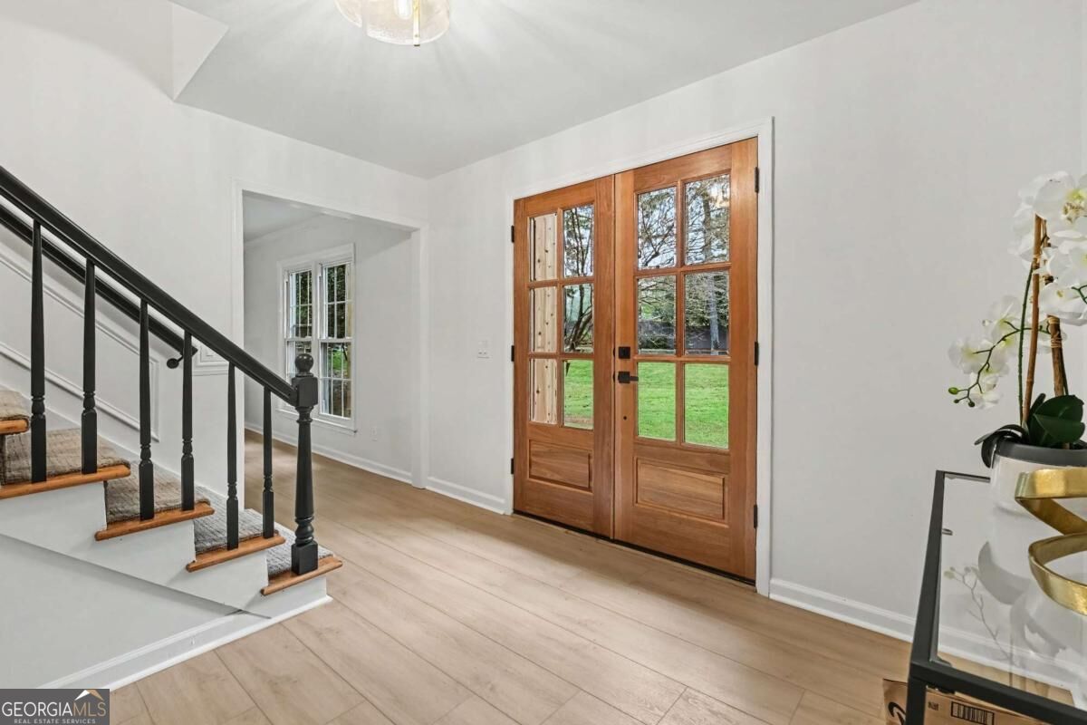 1498 Meadowcreek Court Property Photo 4