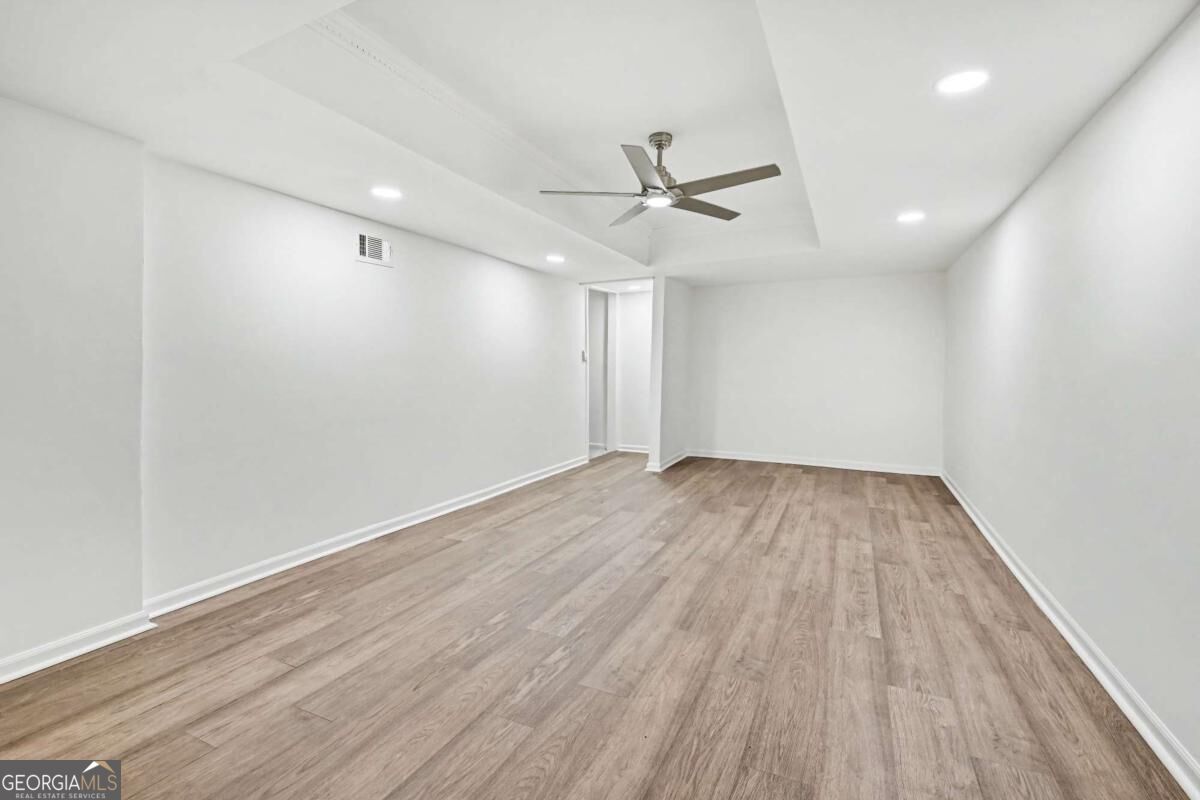 1498 Meadowcreek Court Property Photo 25