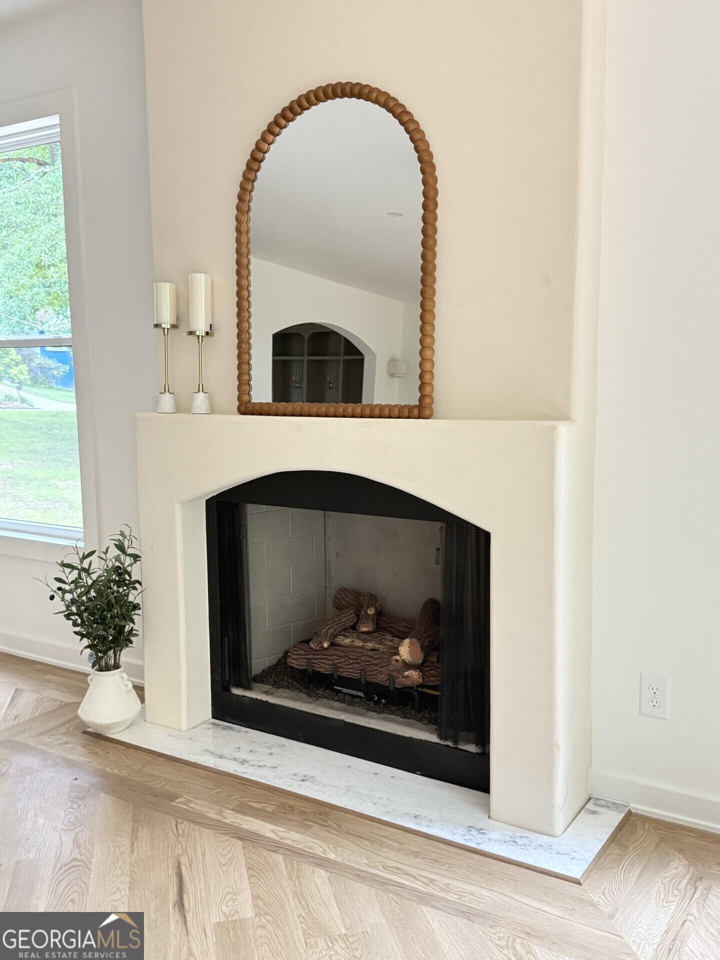 1202 Thomas Road Property Photo 8