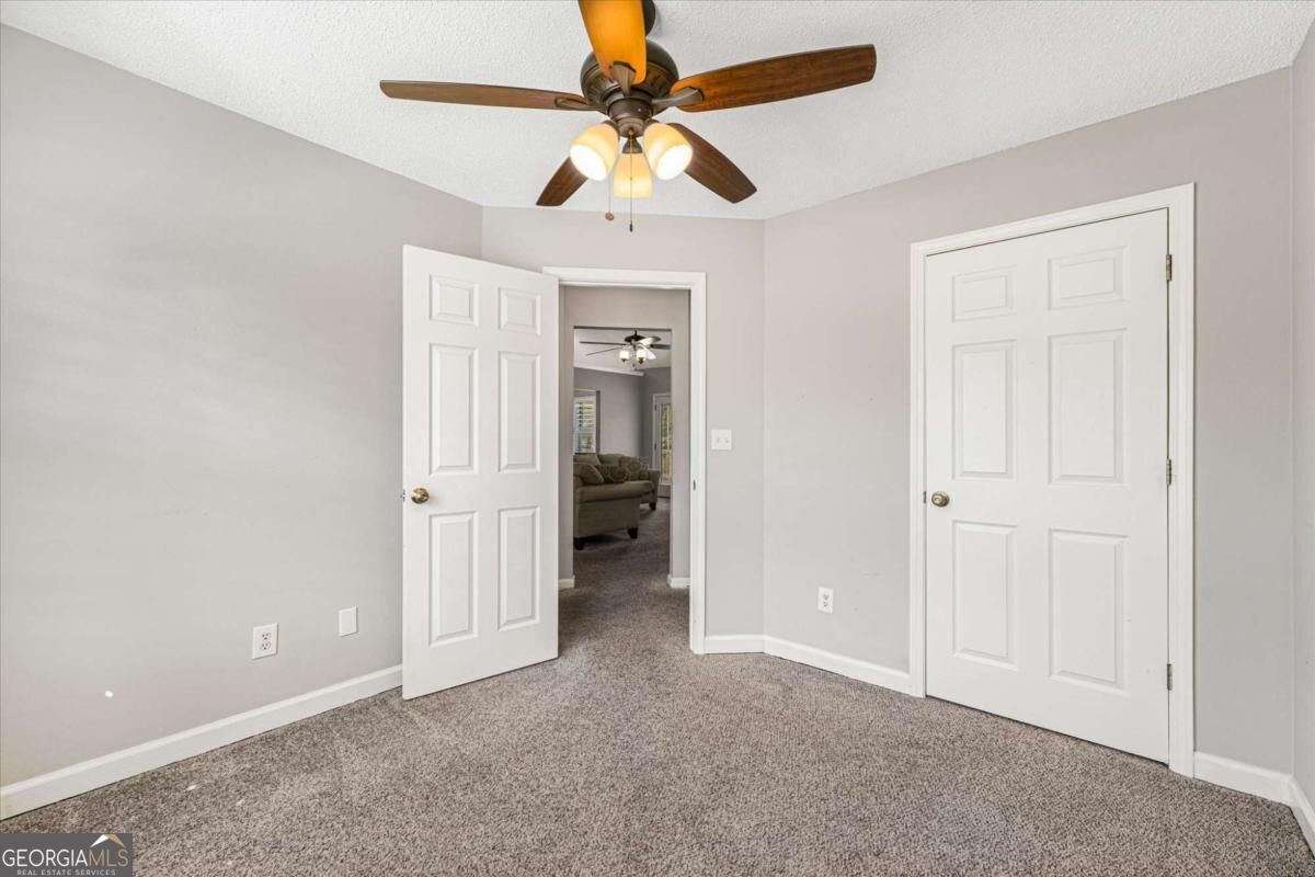 448 Summer Creek Drive Property Photo 29