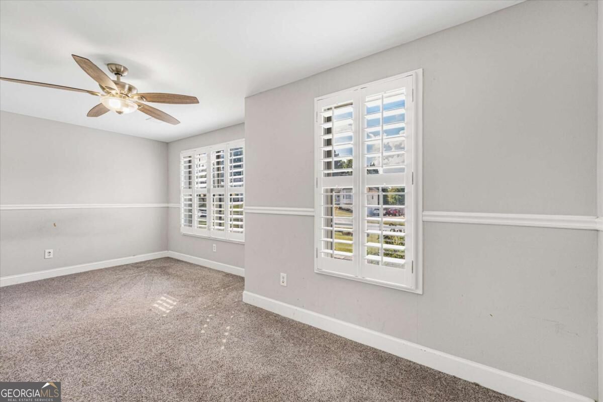 448 Summer Creek Drive Property Photo 35