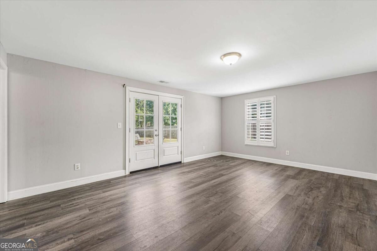 448 Summer Creek Drive Property Photo 37