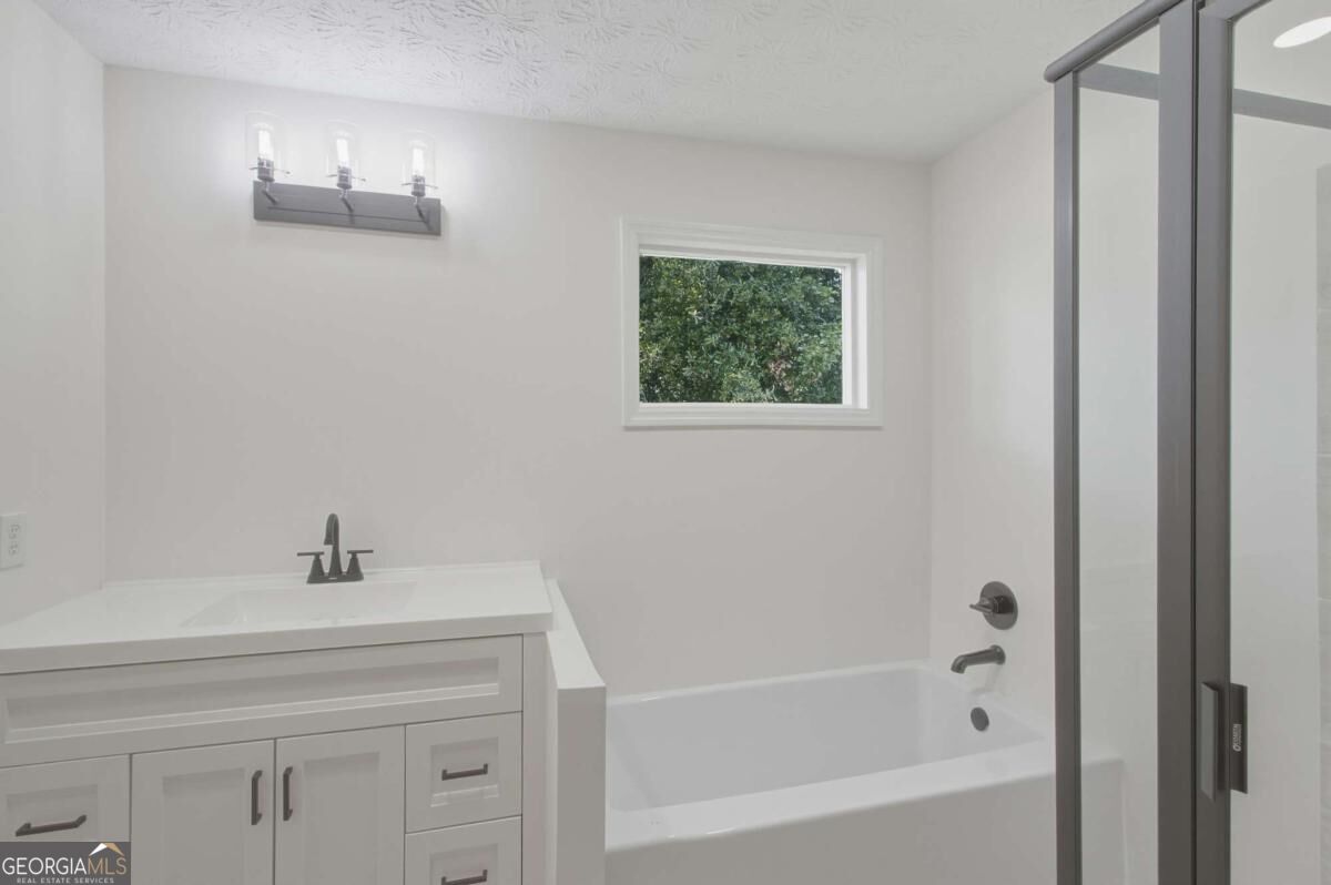 4320 Keheley Lake Court Ne Property Photo 40