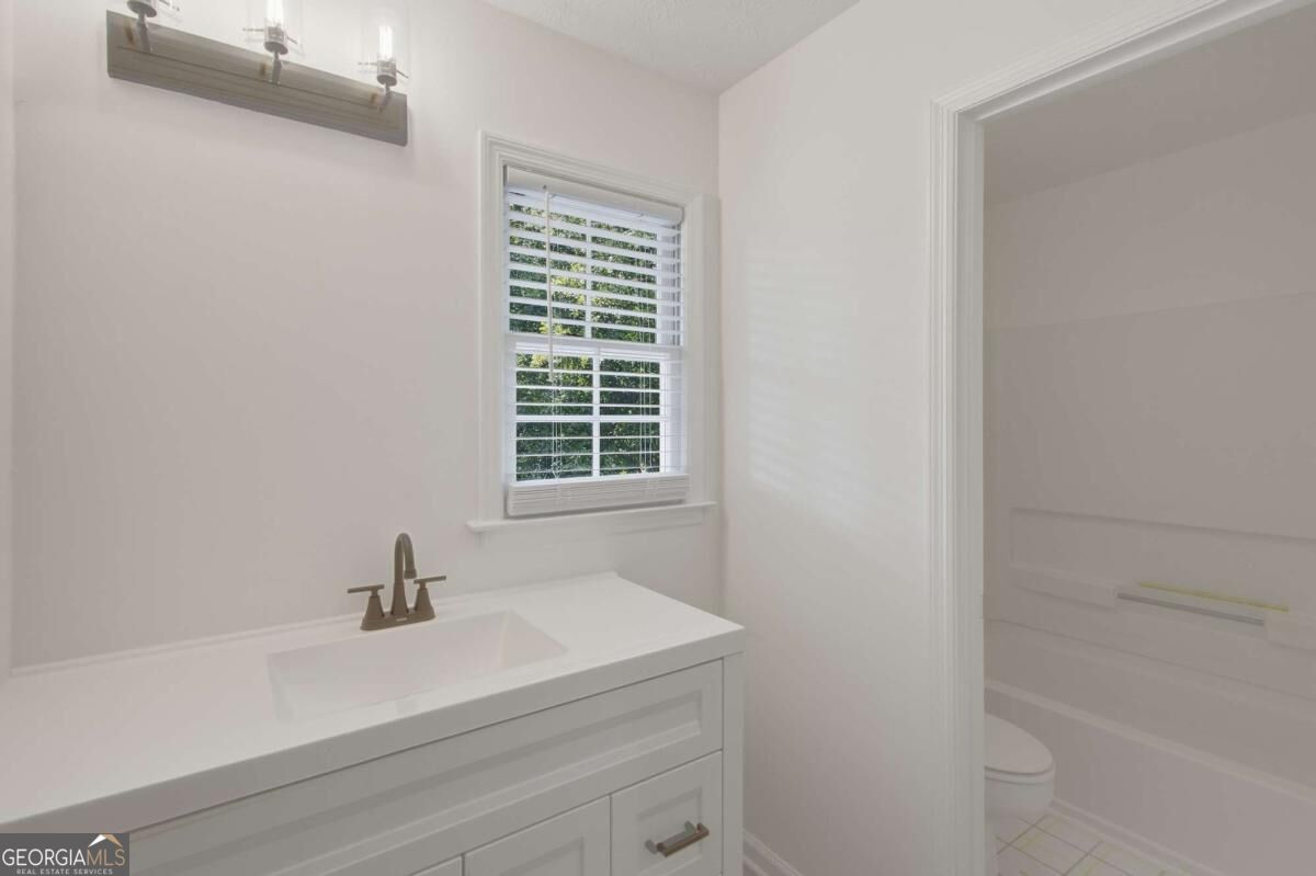 4320 Keheley Lake Court Ne Property Photo 48