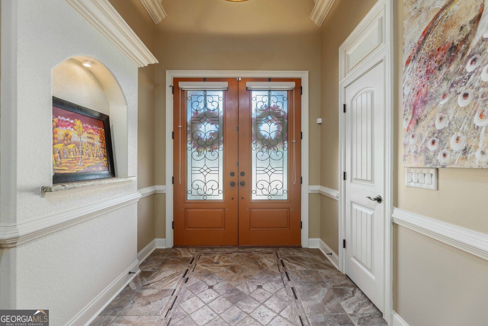 8013 Imperial Court Property Photo 6