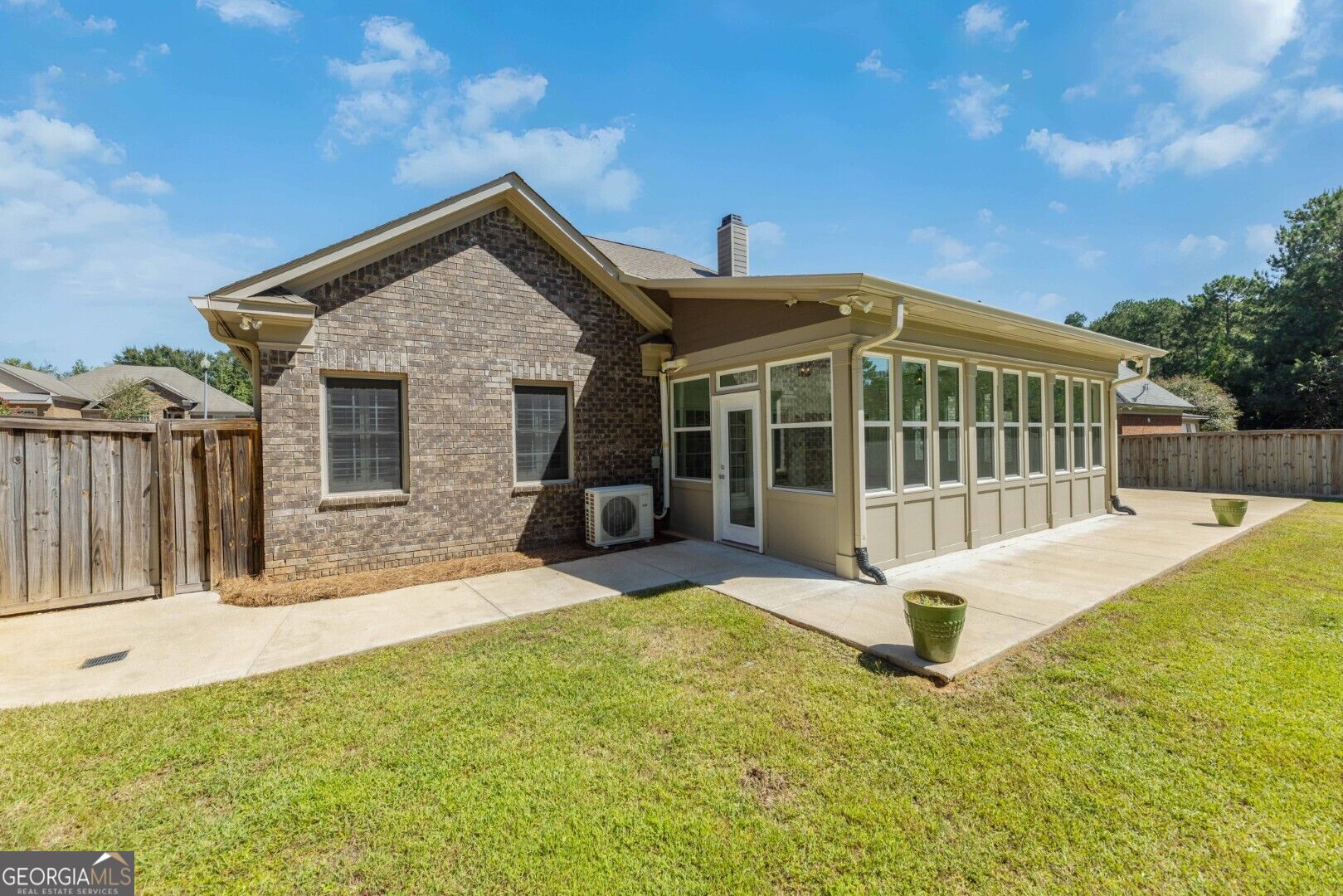 8013 Imperial Court Property Photo 42