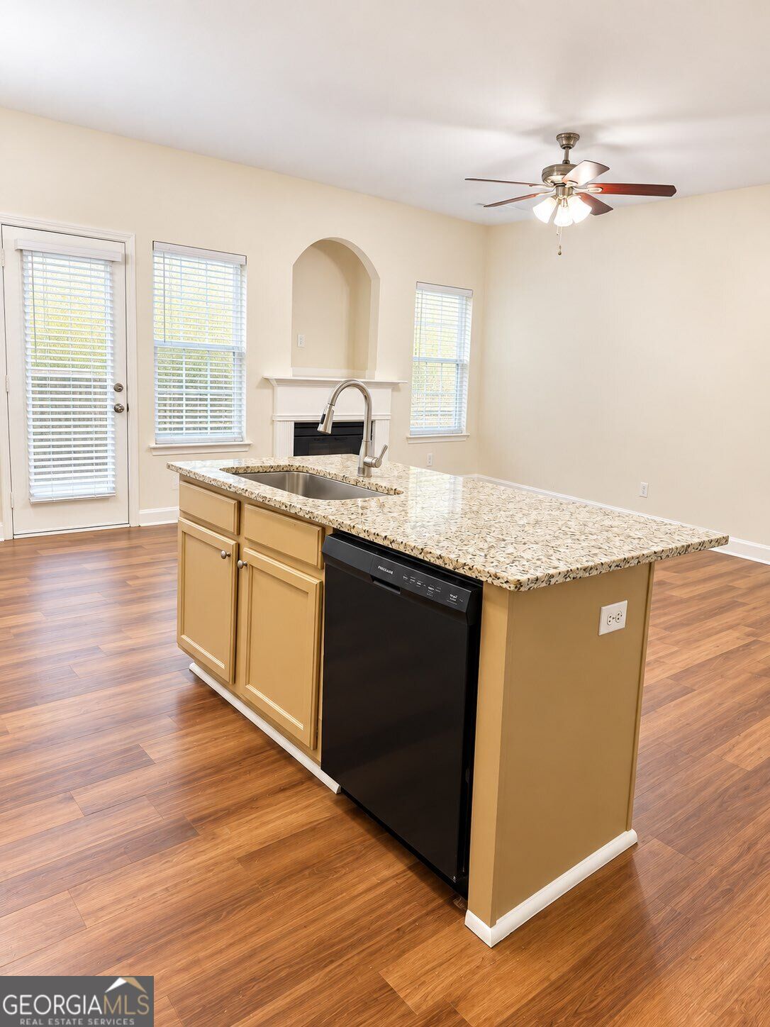 7632 Rutgers Circle Property Photo 7