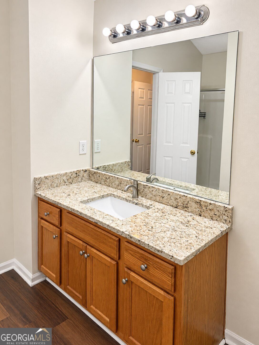7632 Rutgers Circle Property Photo 12