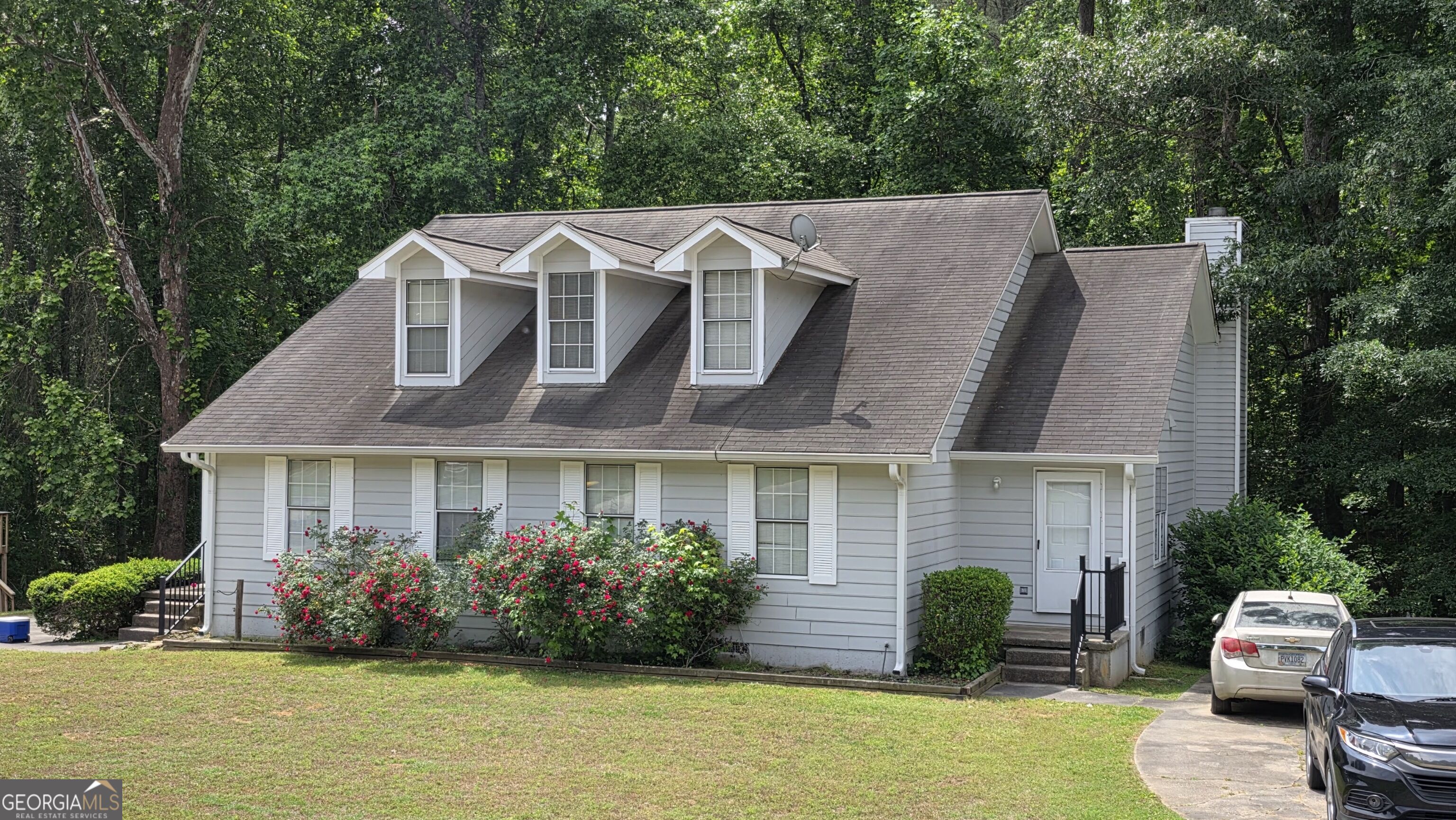 225 Handley Court Property Photo 2