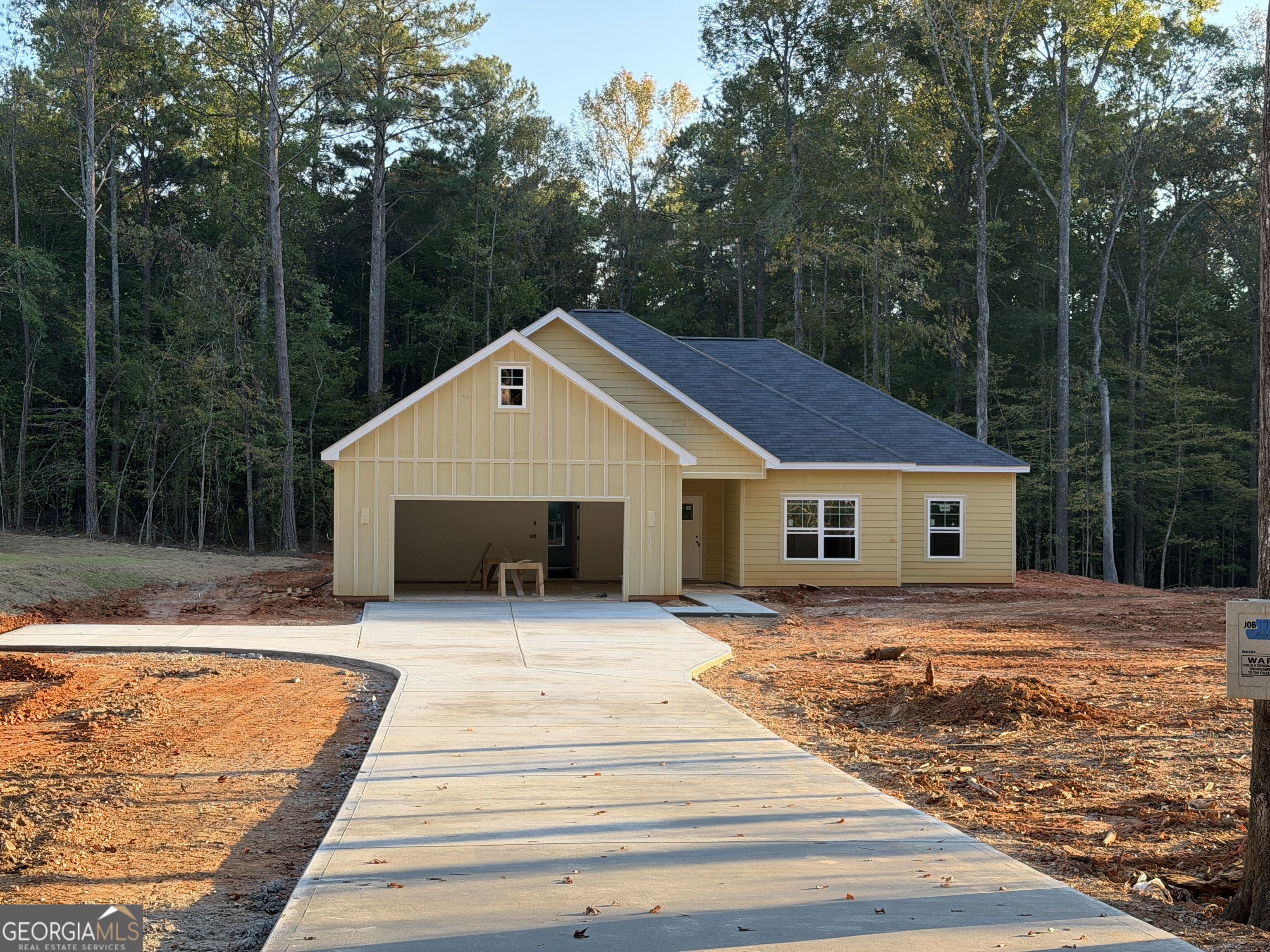171 Avalee Road Property Photo 1