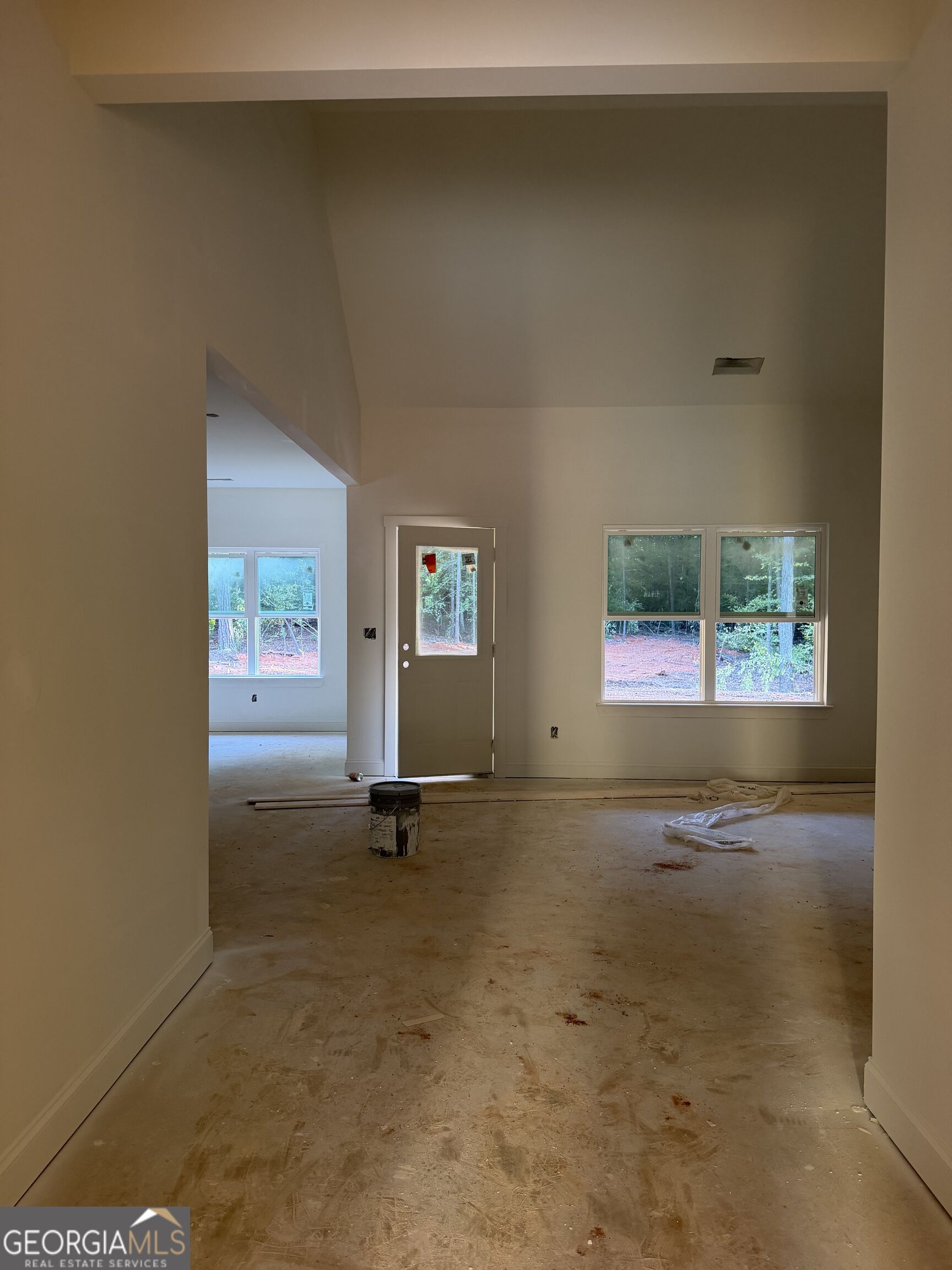 171 Avalee Road Property Photo 4