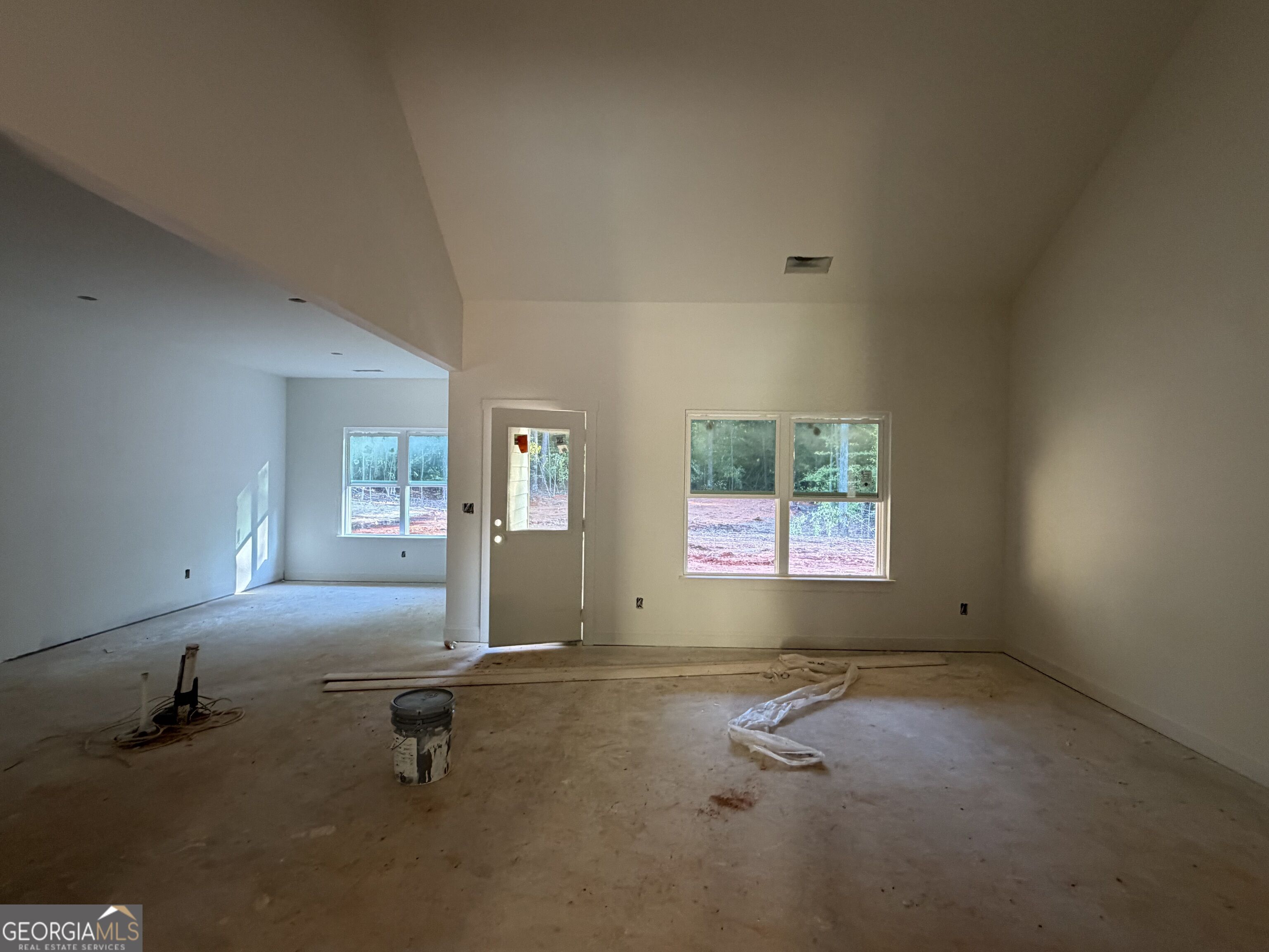 171 Avalee Road Property Photo 5