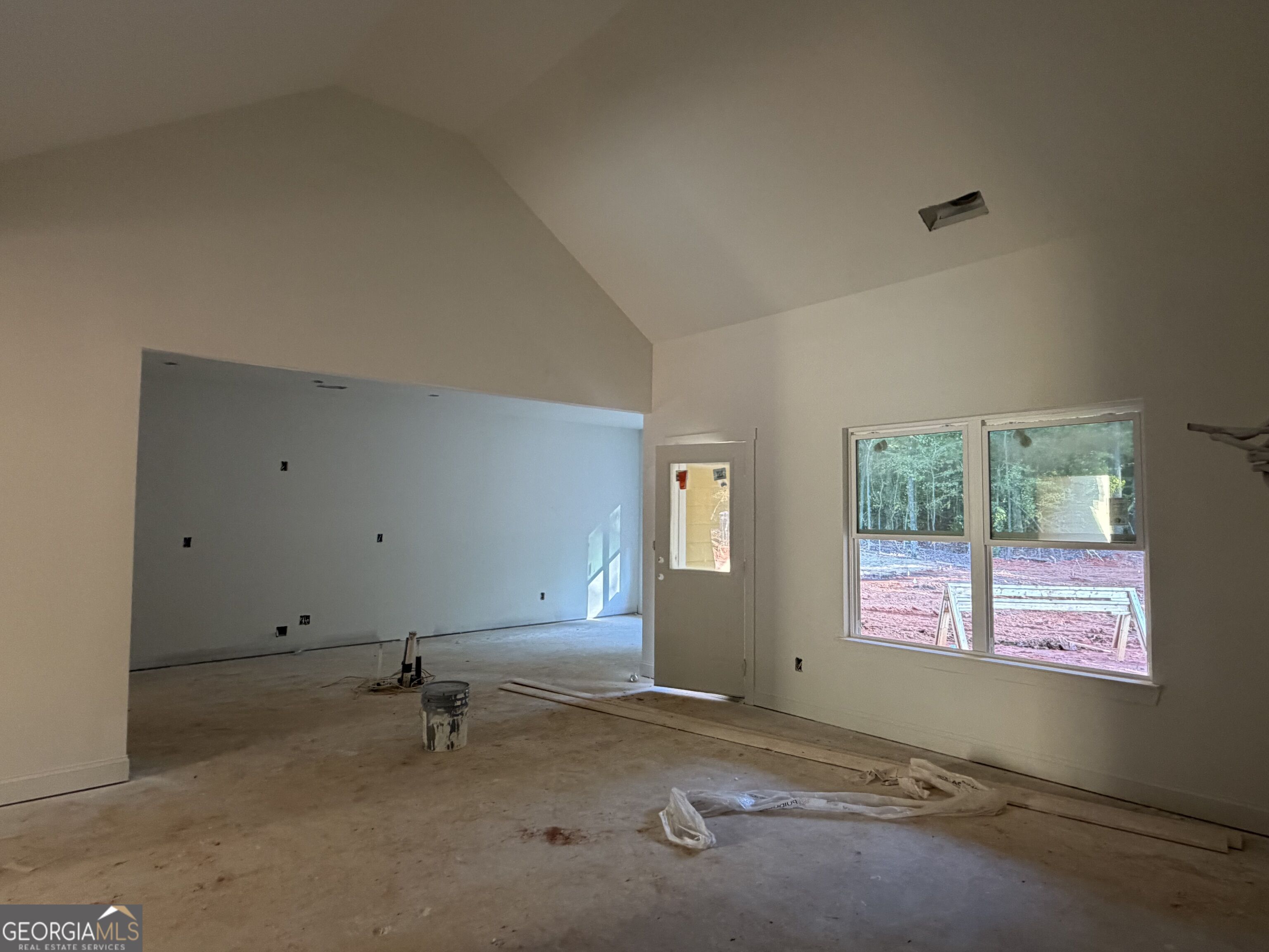 171 Avalee Road Property Photo 6