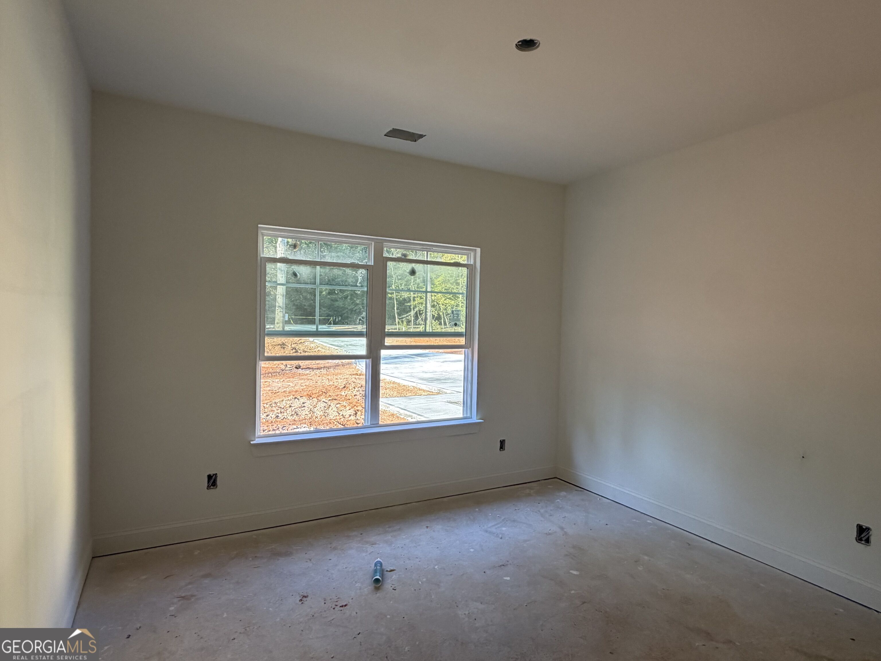 171 Avalee Road Property Photo 8