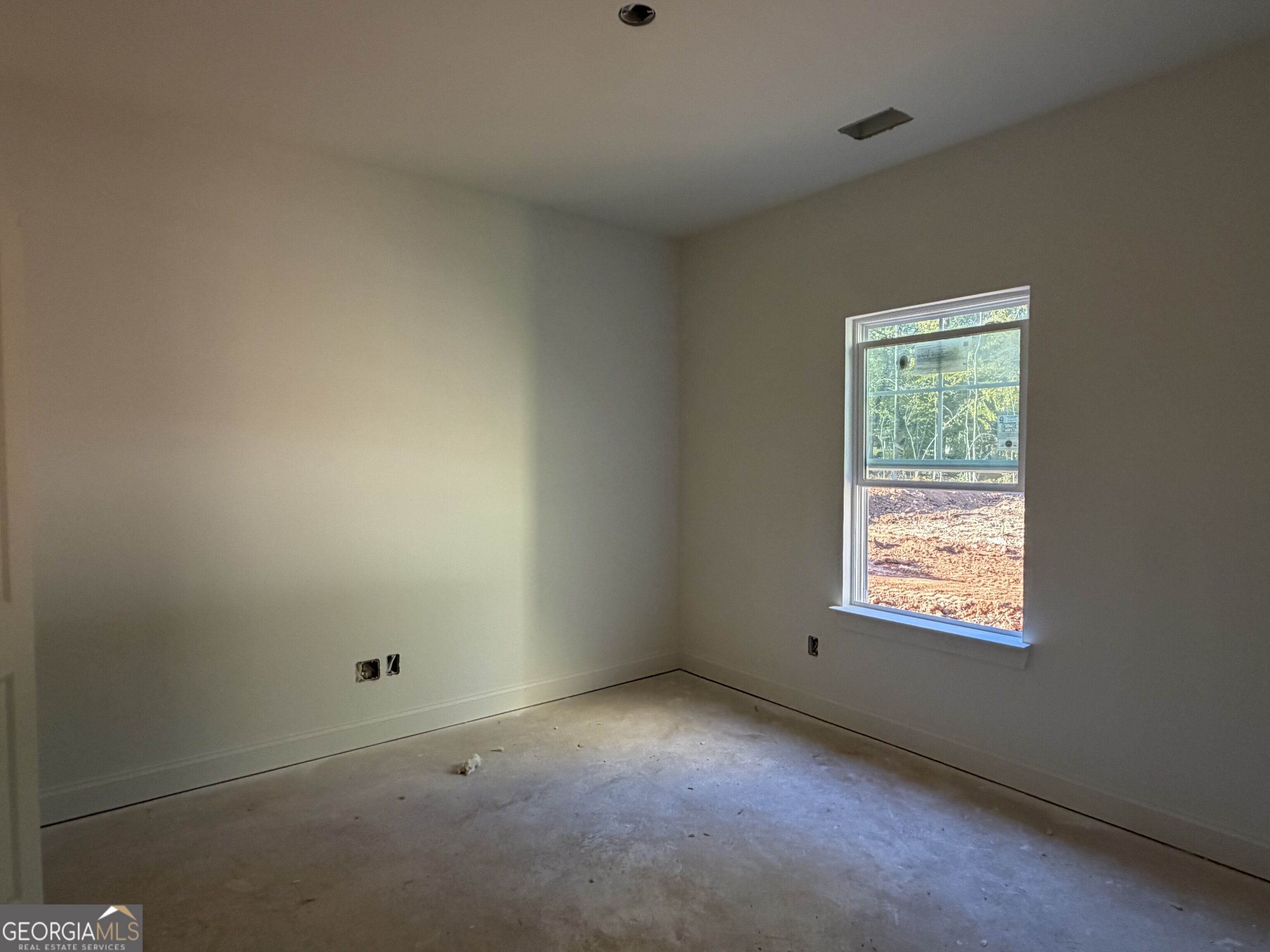 171 Avalee Road Property Photo 9