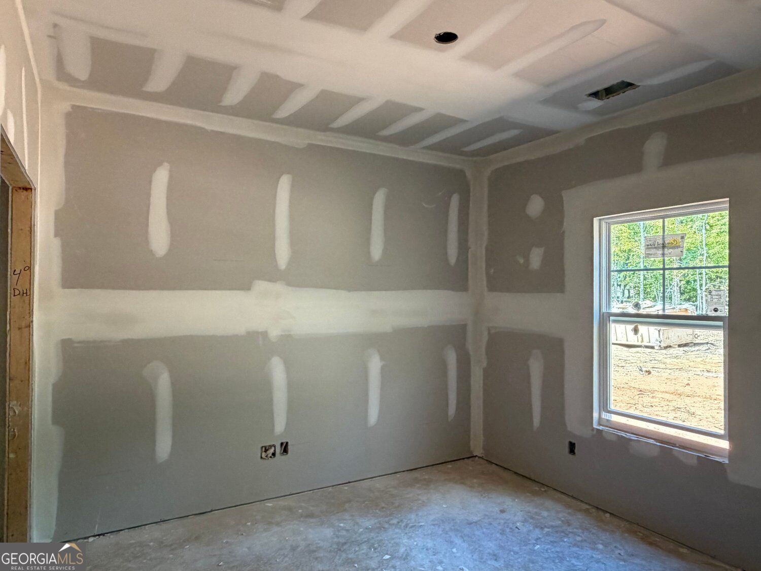 171 Avalee Road Property Photo 15