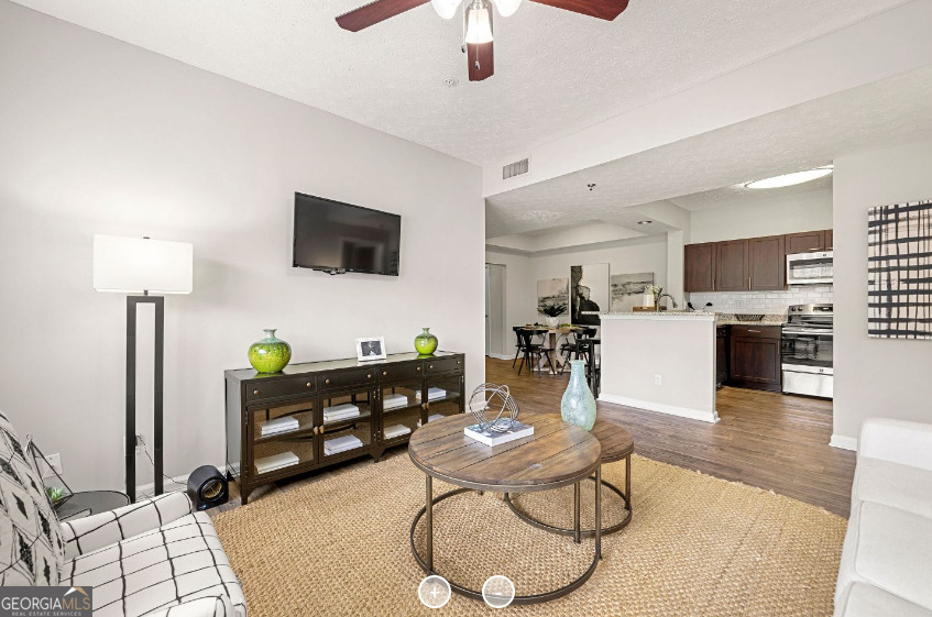 7150 W Peachtree Dunwoody Road # 622 Property Photo 6