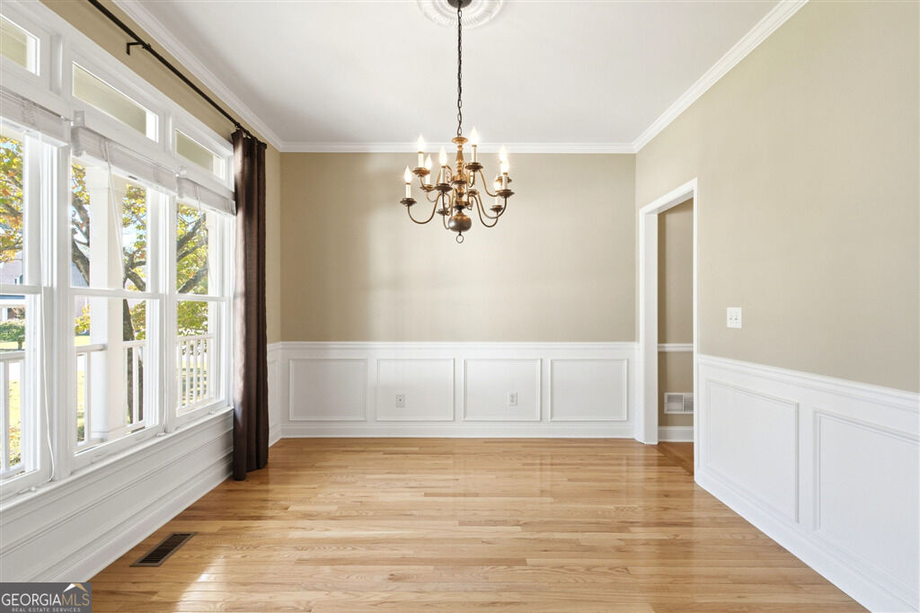 4343 Clairesbrook Lane Property Photo 8