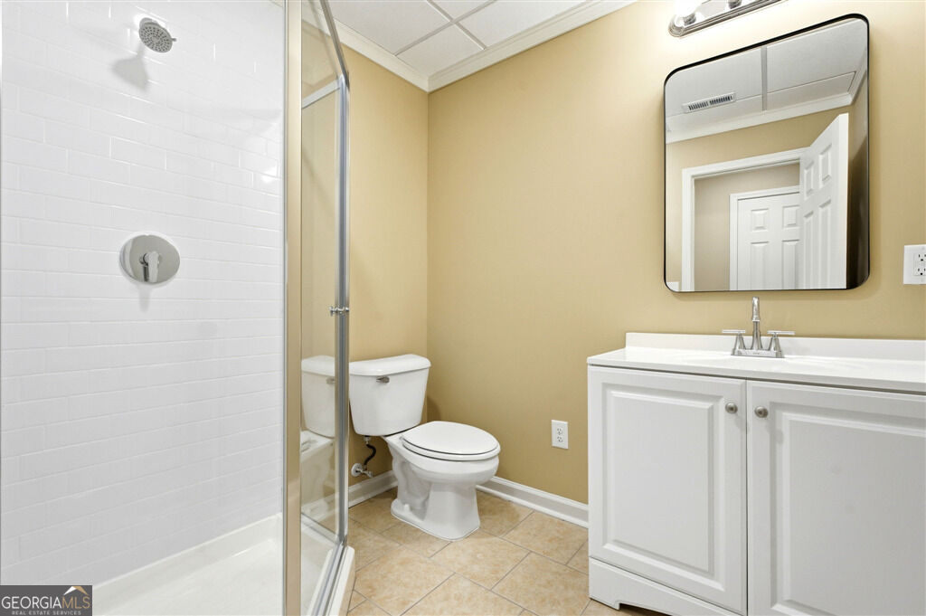 4343 Clairesbrook Lane Property Photo 44