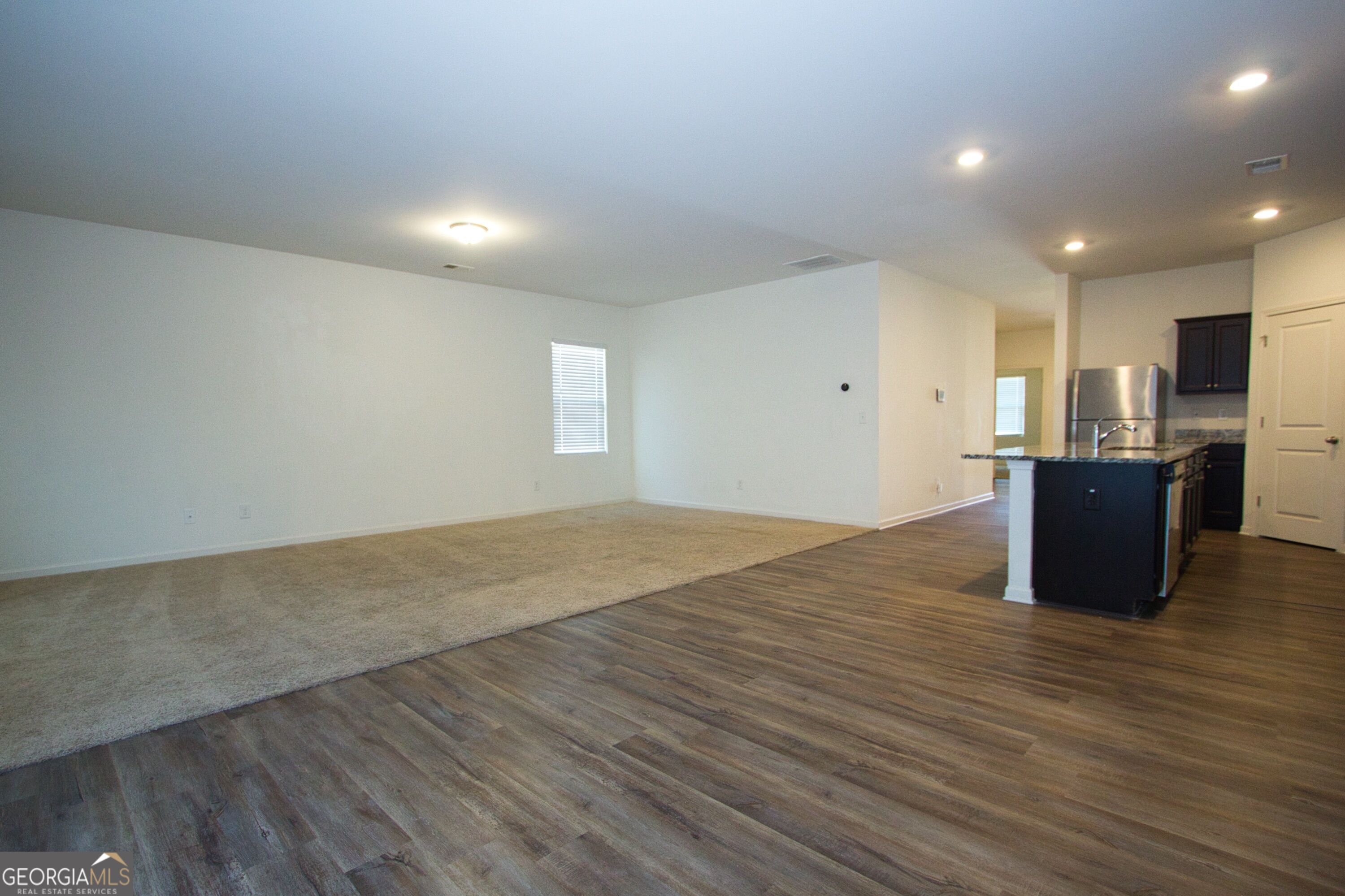 222 Sinclair Way Property Photo 3