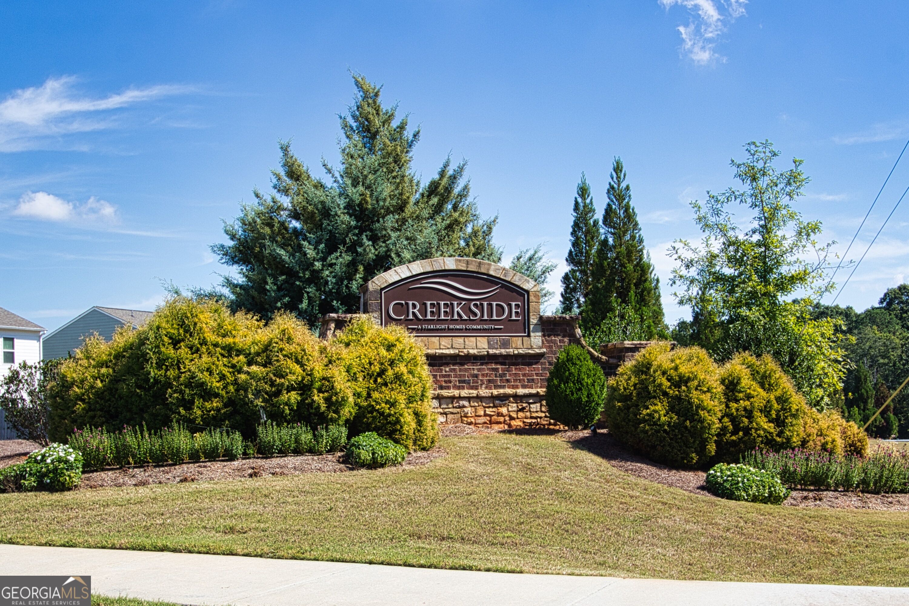 222 Sinclair Way Property Photo 30