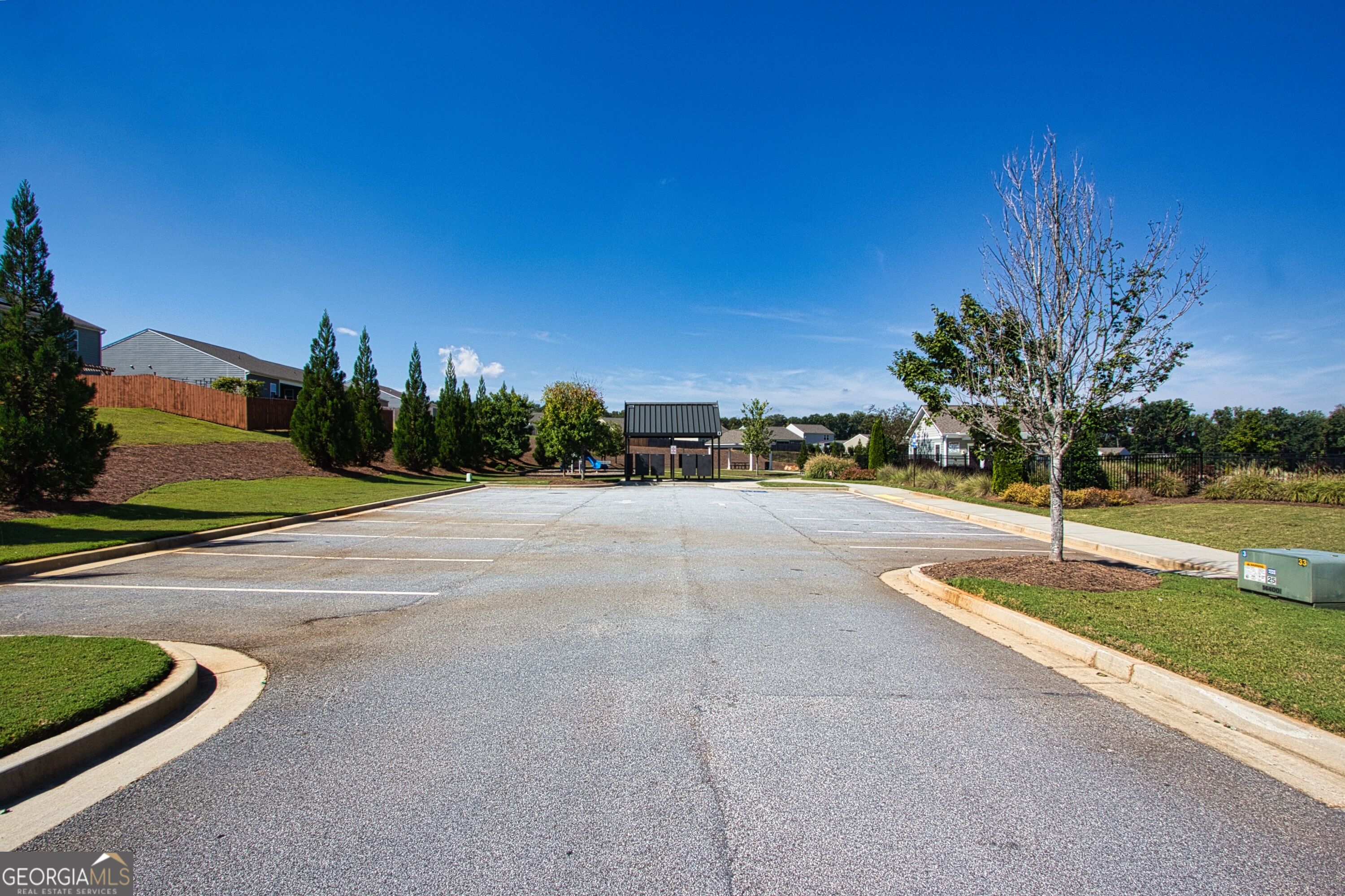 222 Sinclair Way Property Photo 35