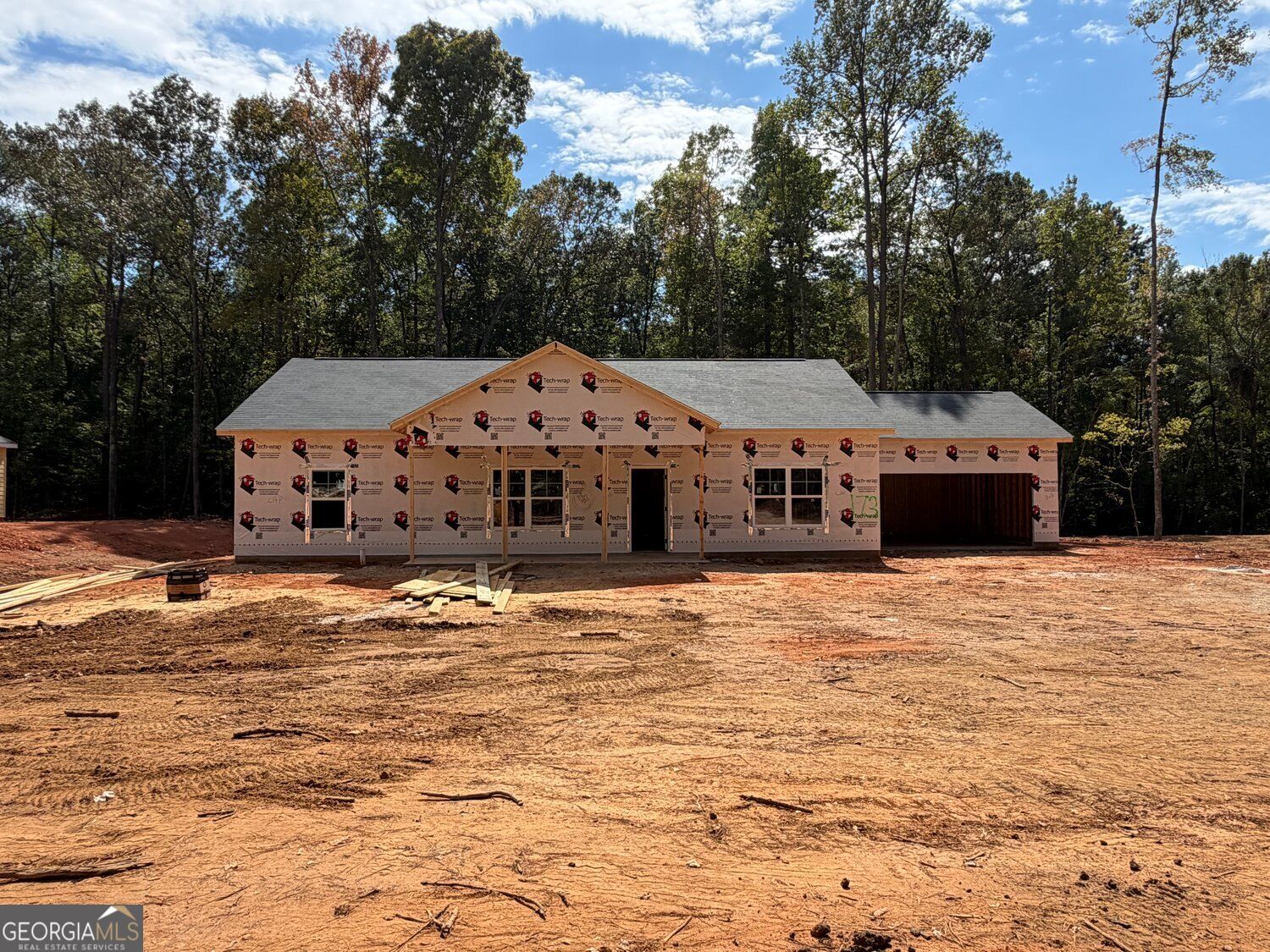 173 Avalee Road Property Photo 3