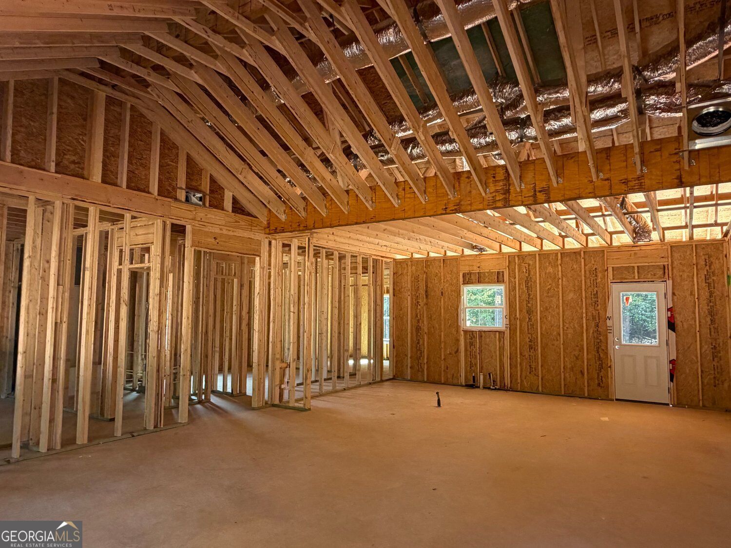 173 Avalee Road Property Photo 4