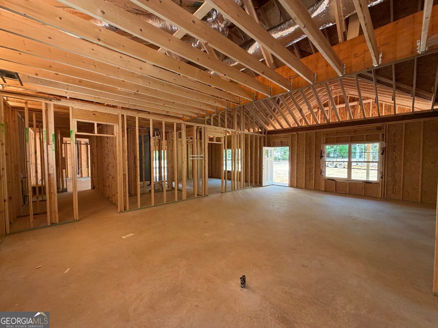 173 Avalee Road Property Photo 6