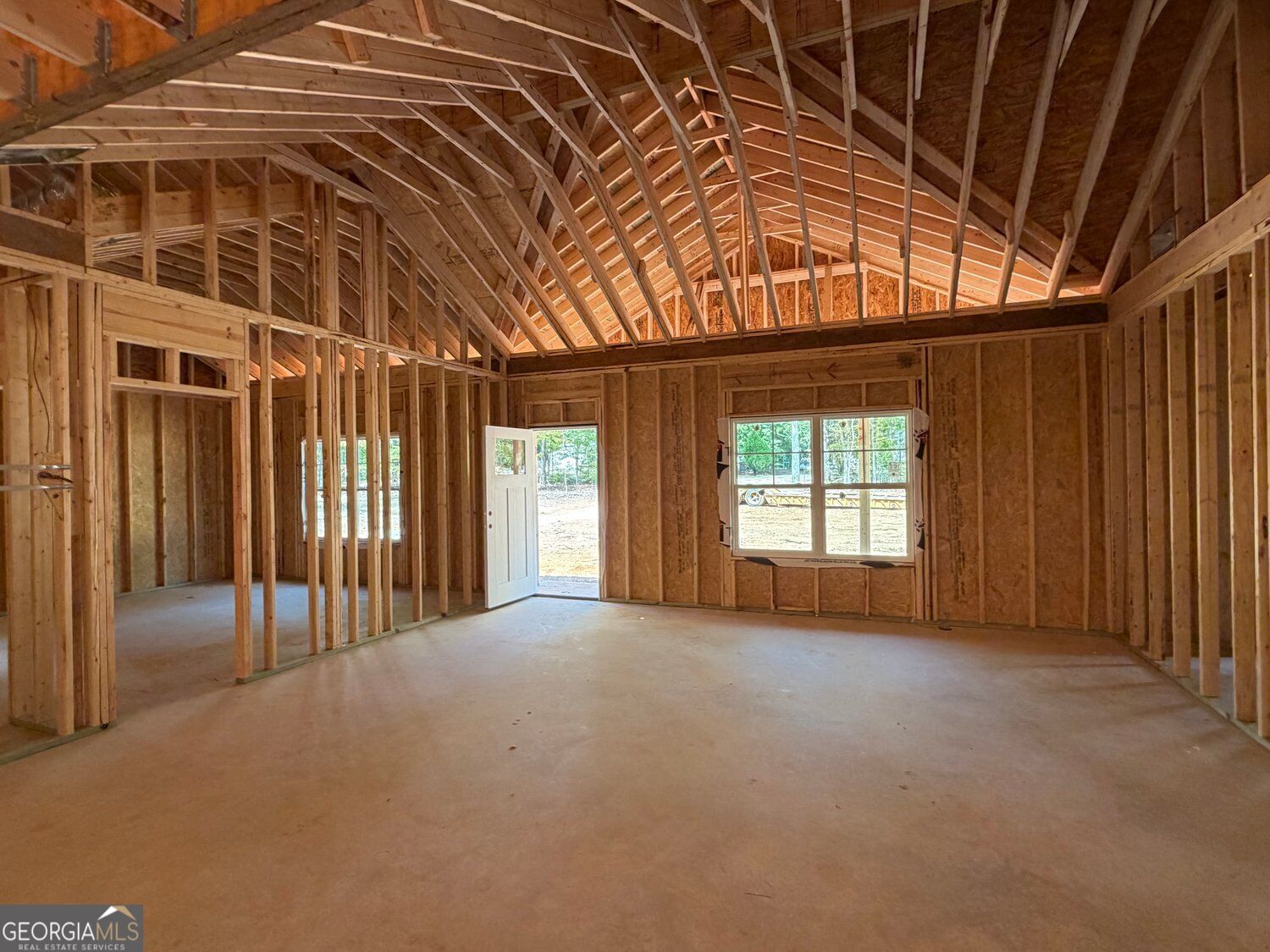 173 Avalee Road Property Photo 8