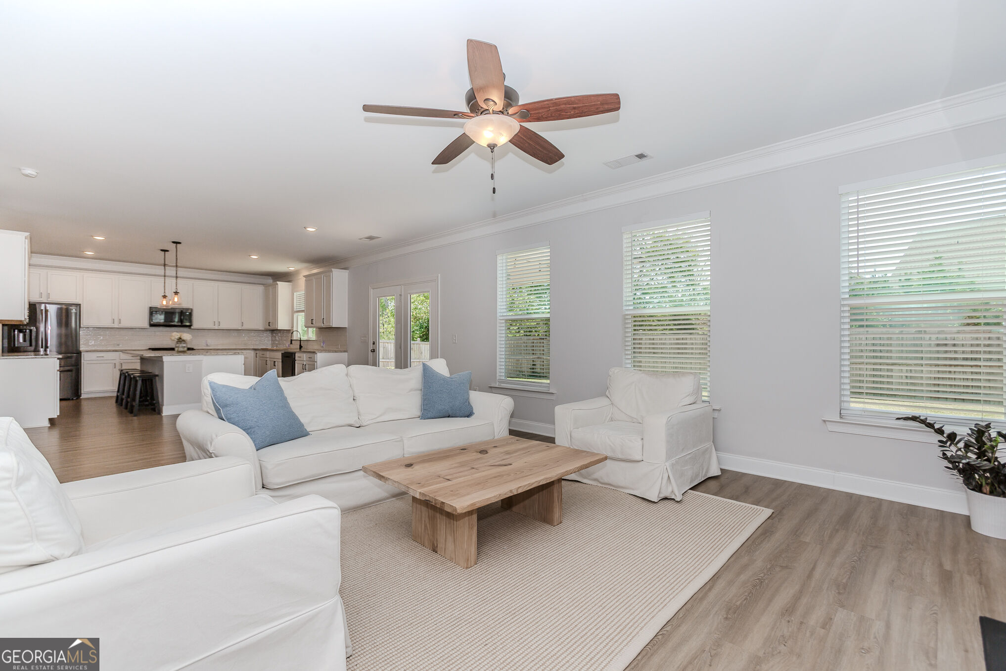 6829 Benjamin Drive Property Photo 10