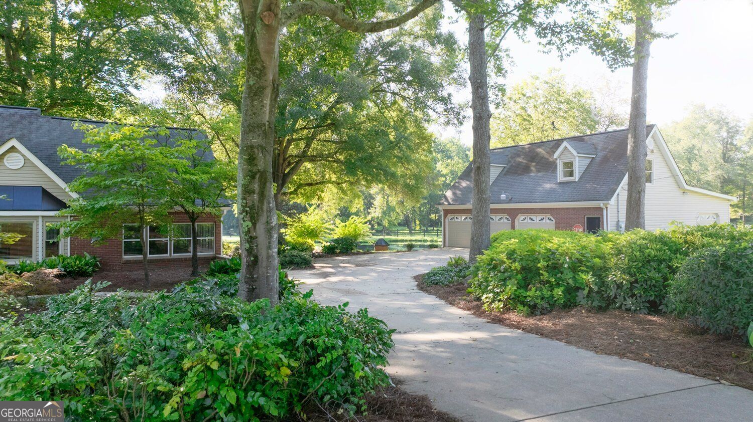 2695 Old Villa Rica Road Property Photo 6