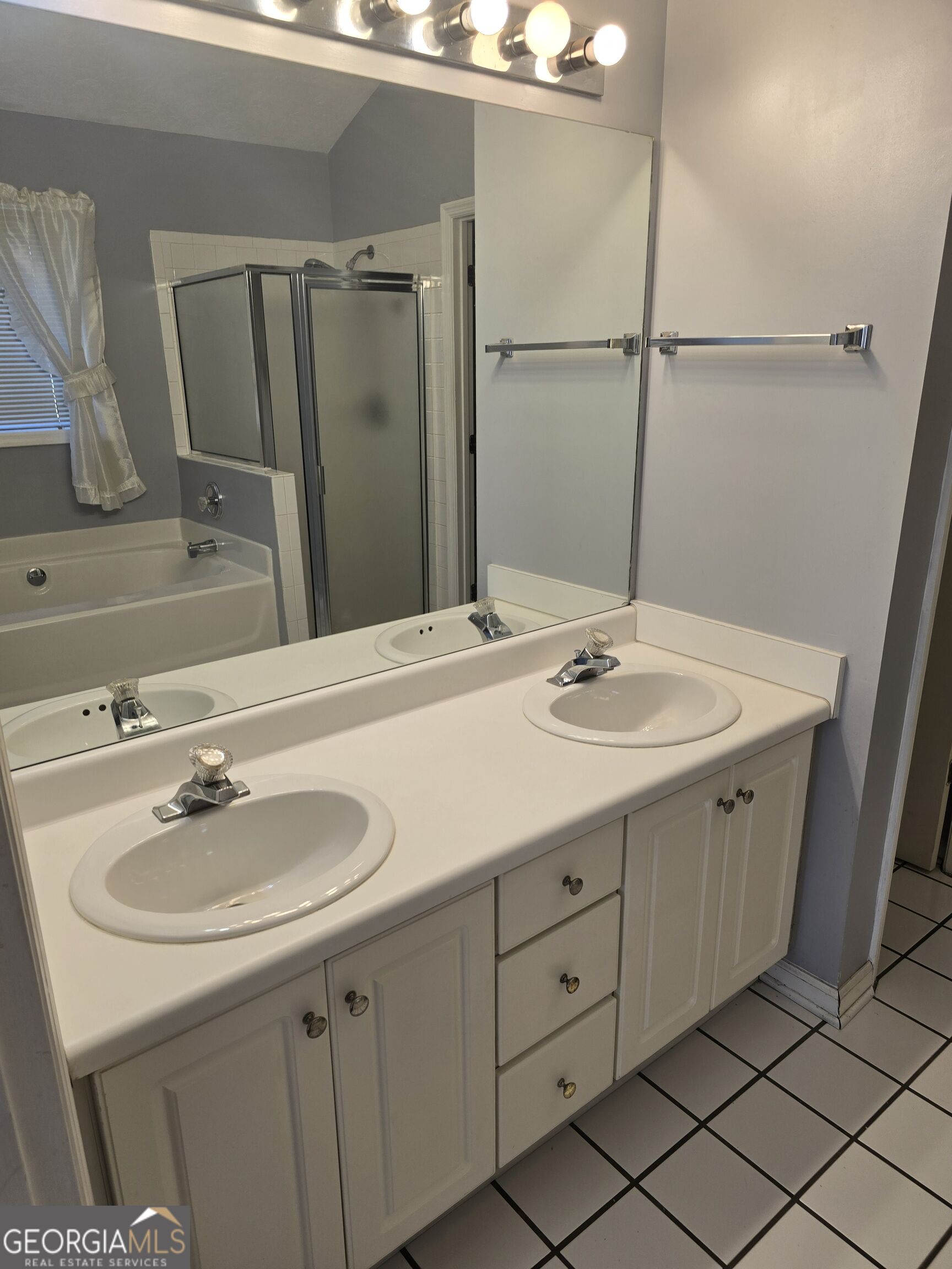 2604 18th Place Property Photo 17