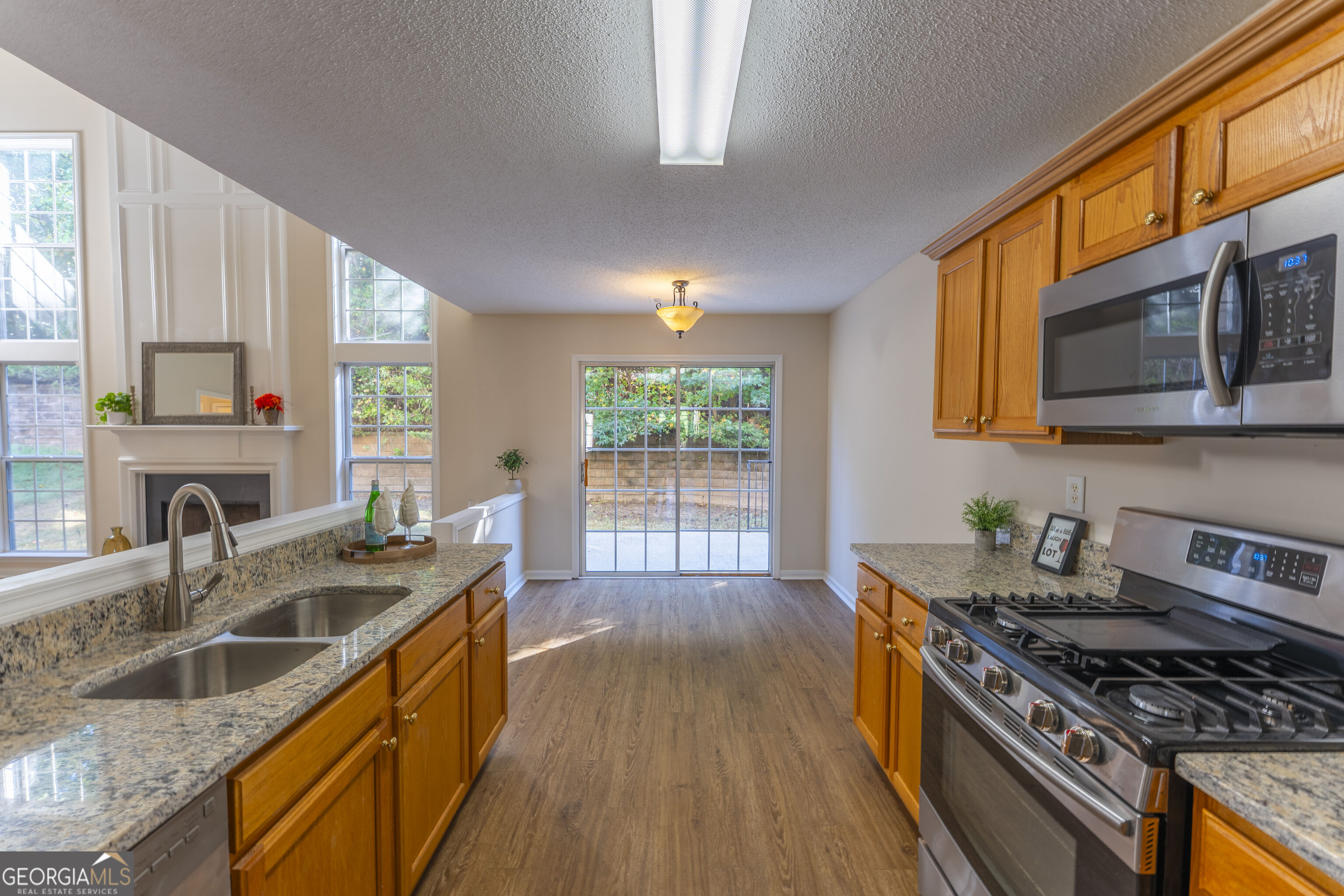 151 Wallnut Hall Circle Property Photo 12