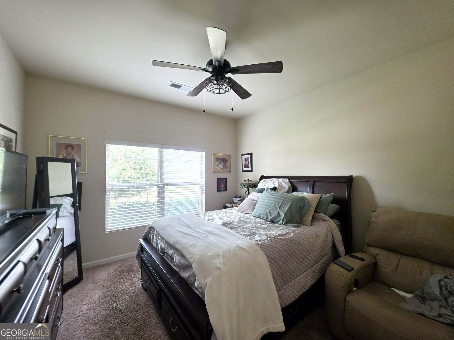 585 Emporia Loop Property Photo 4