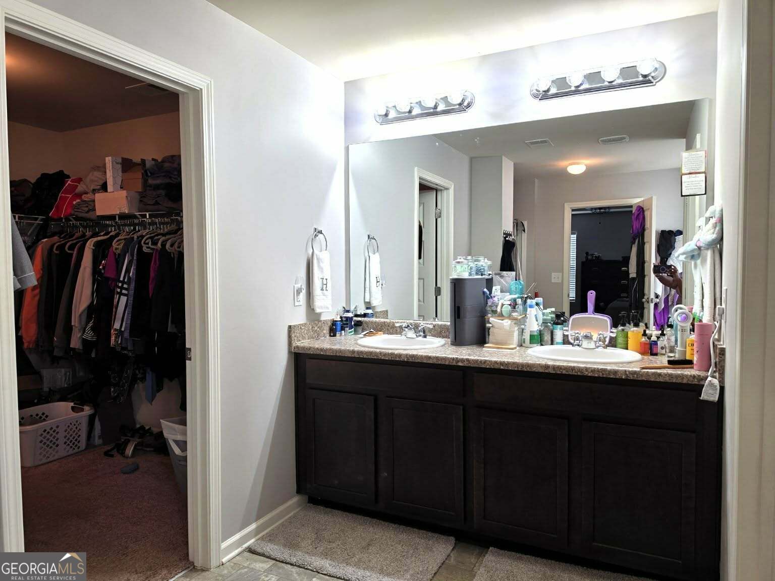585 Emporia Loop Property Photo 16