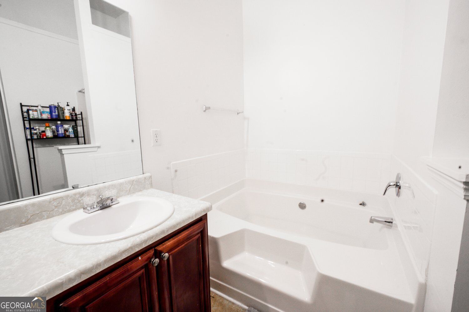 1942 Eshelman Court Property Photo 28