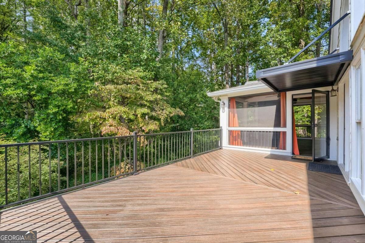 3371 Saxony Glen Property Photo 23