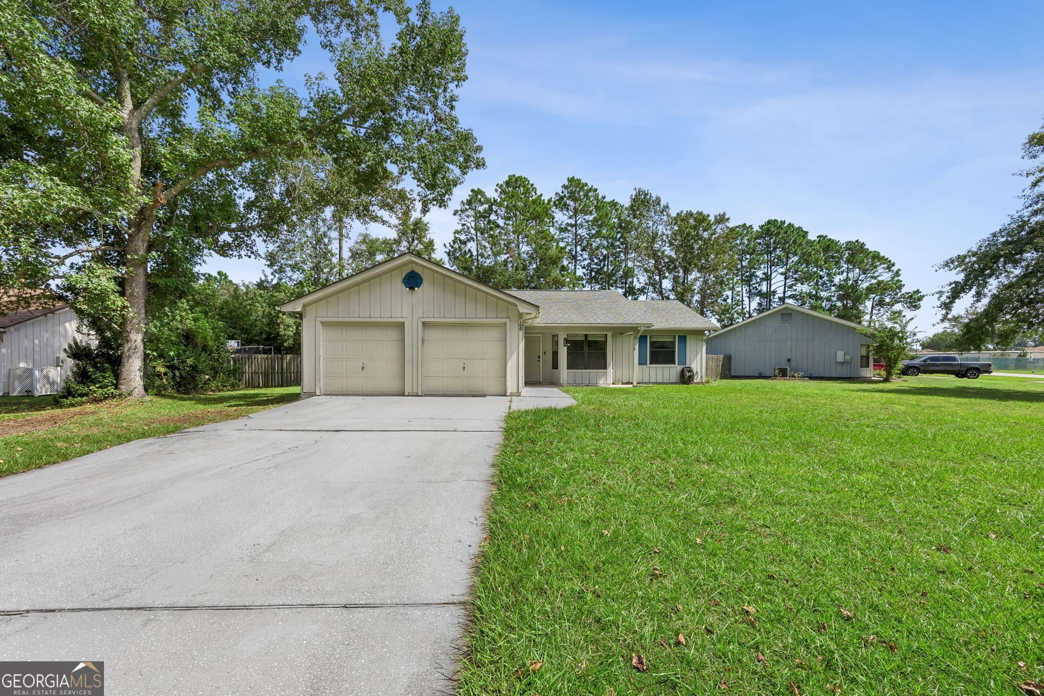 100 Woodvalley Drive Property Photo 2