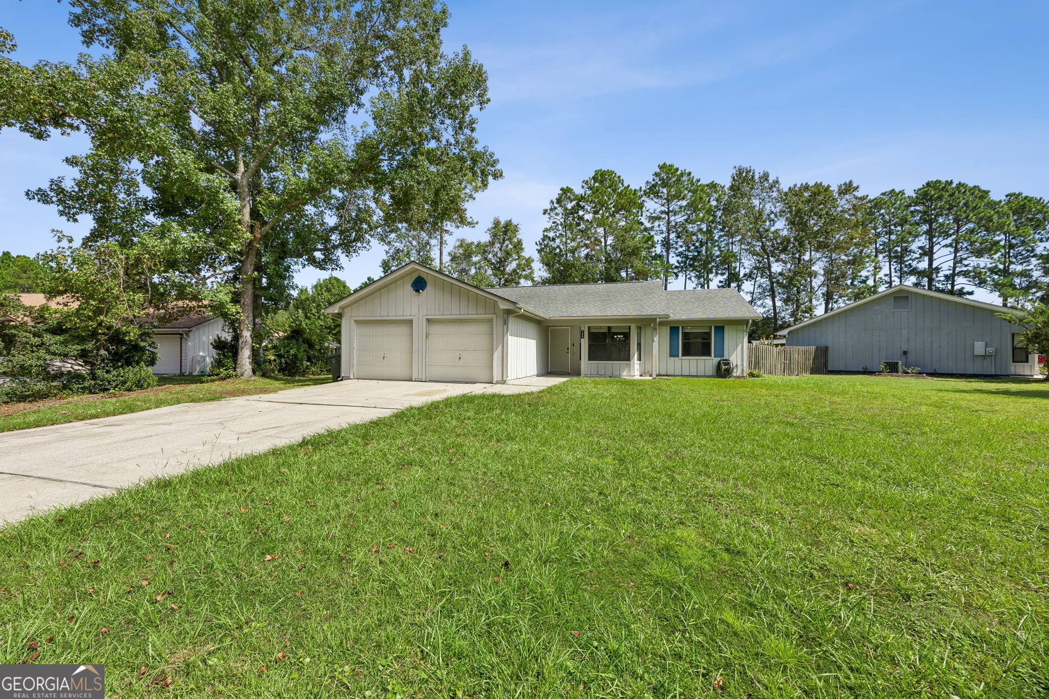100 Woodvalley Drive Property Photo 3