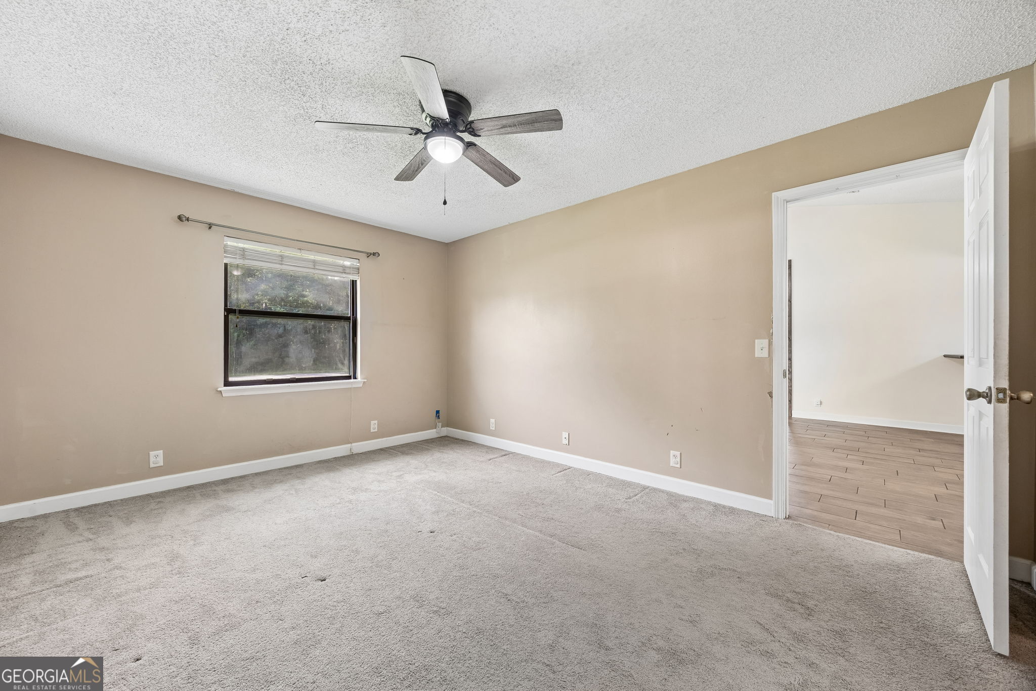 100 Woodvalley Drive Property Photo 16