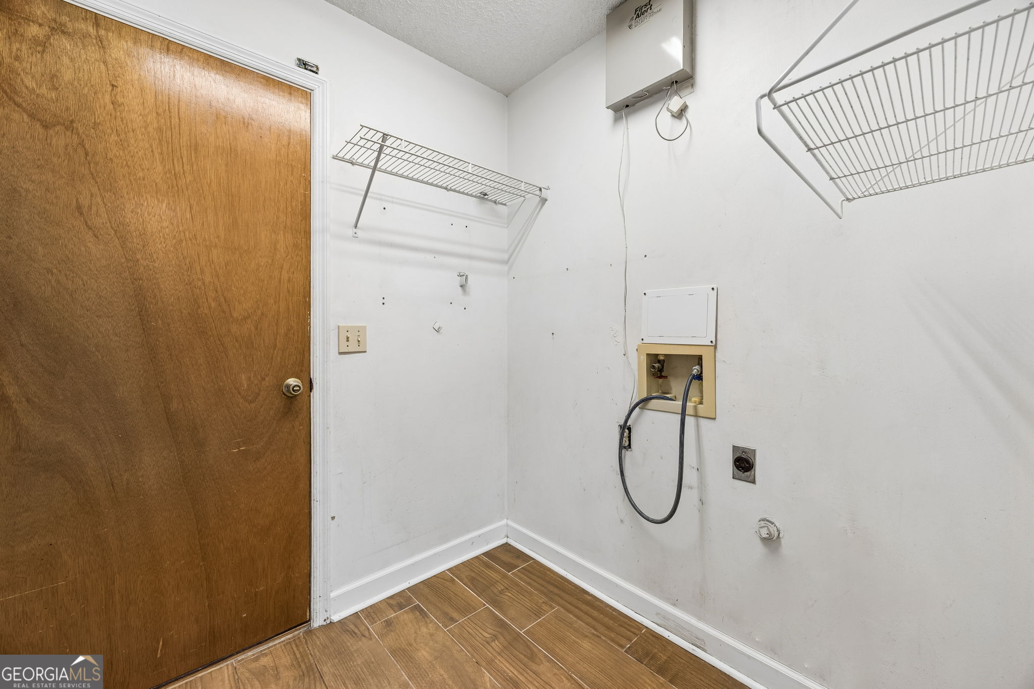 100 Woodvalley Drive Property Photo 27