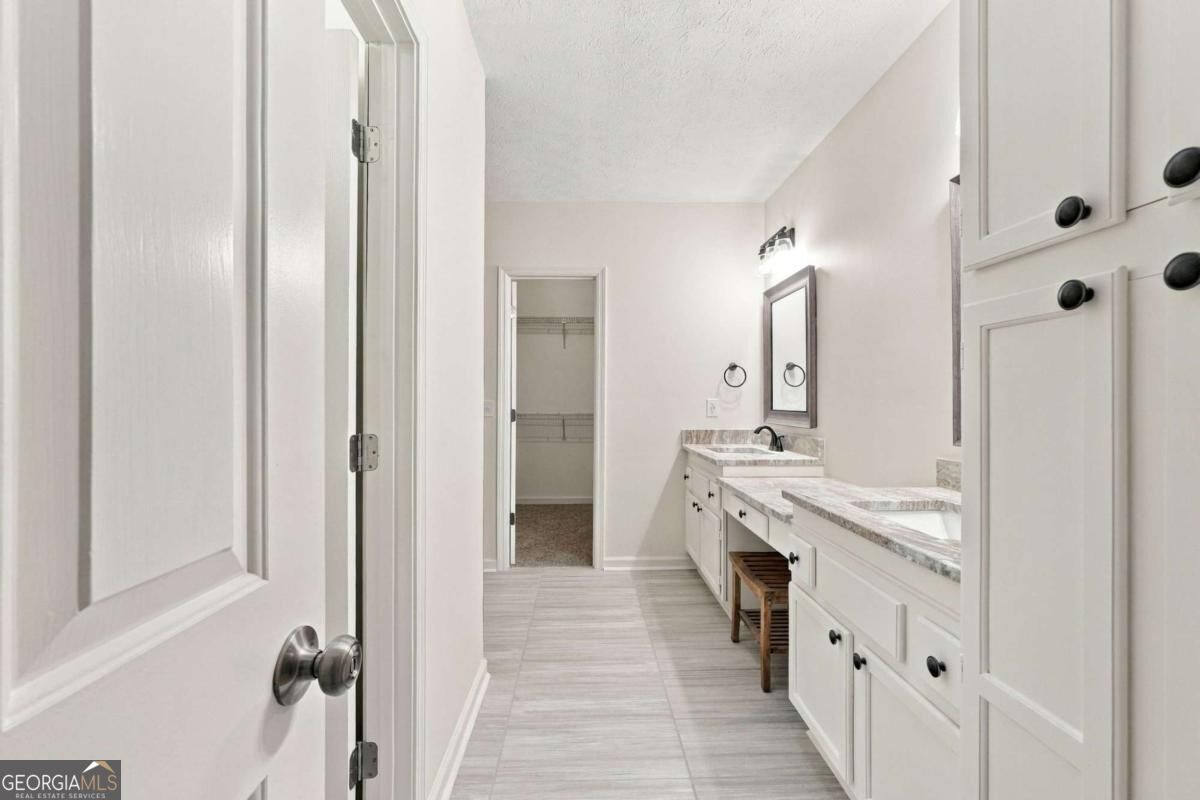 2806 Sw Brookwest Drive Sw Property Photo 27