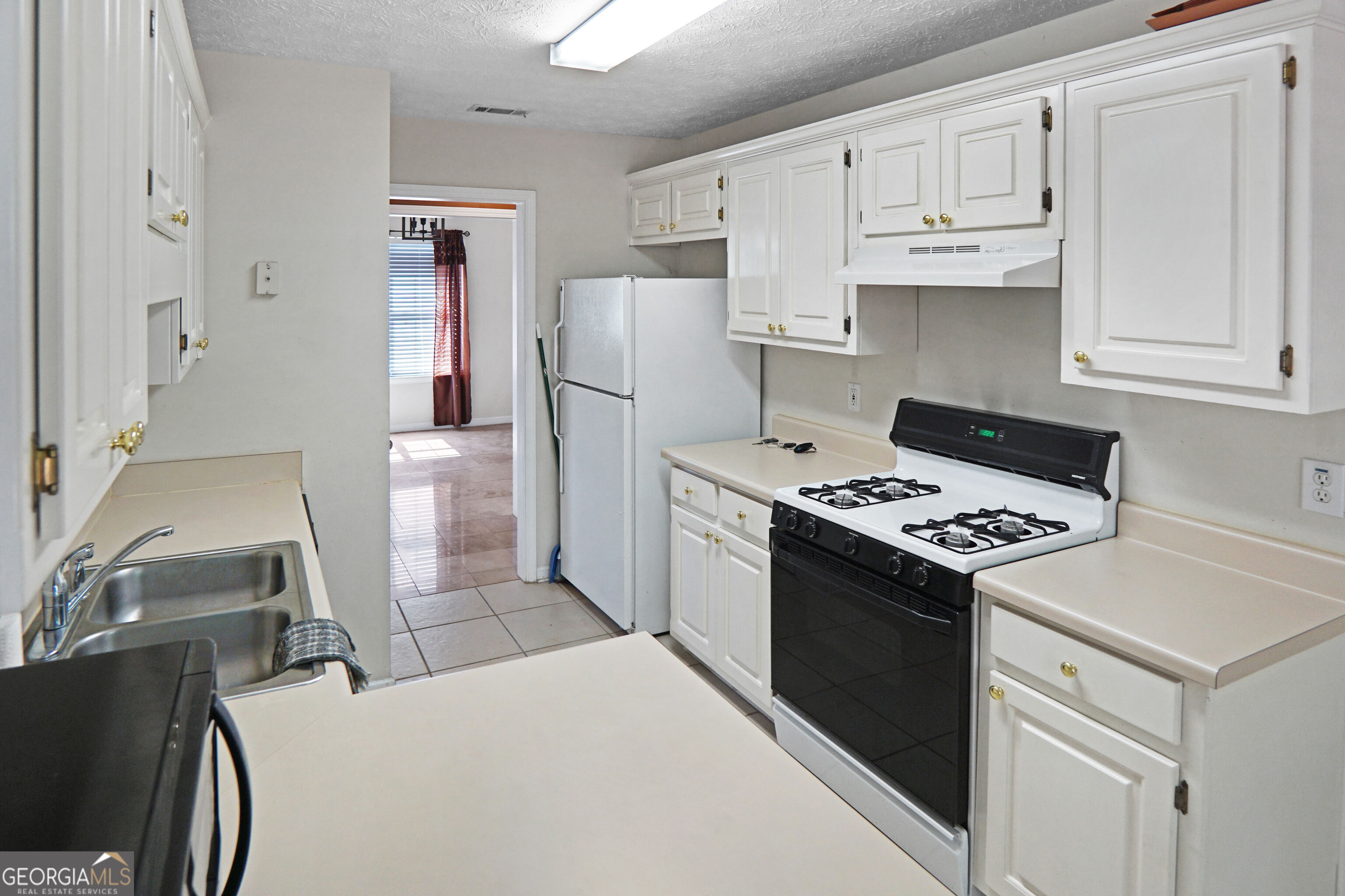 3806 Clayton Crossing Way Property Photo 13