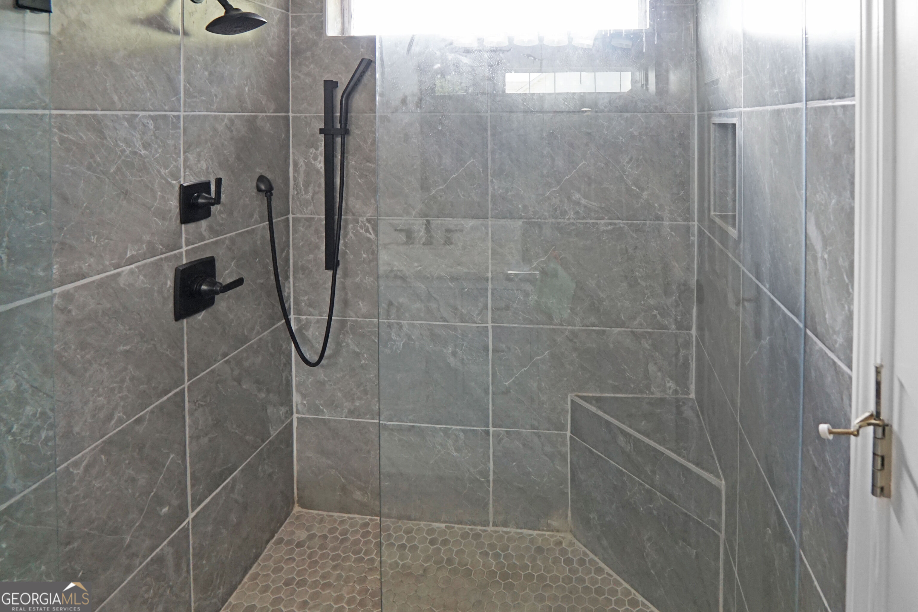 3806 Clayton Crossing Way Property Photo 28