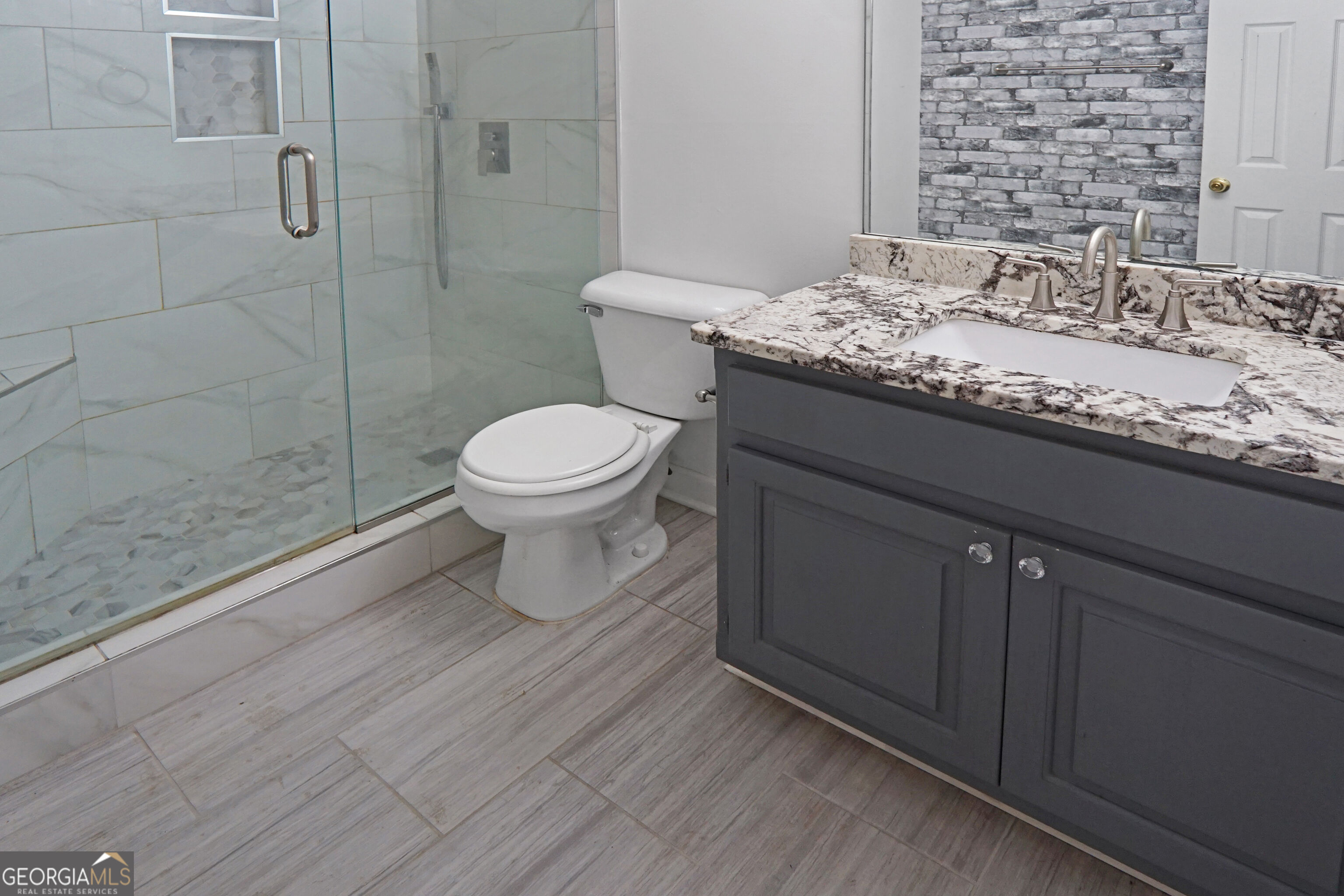 3806 Clayton Crossing Way Property Photo 29