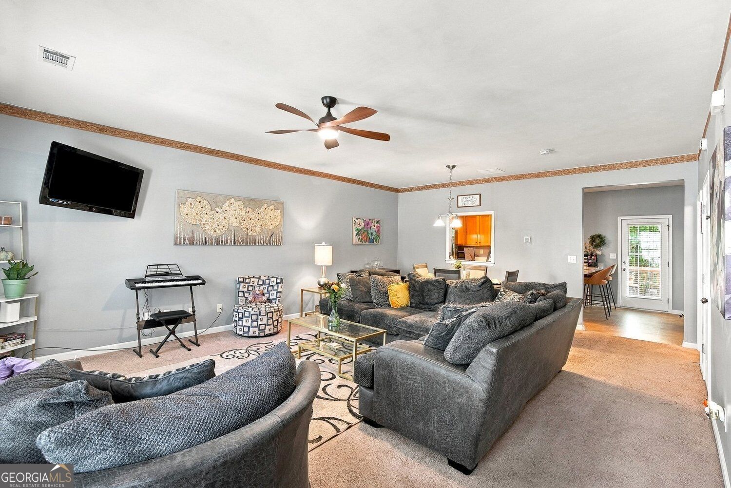 299 Venture Path Property Photo 4